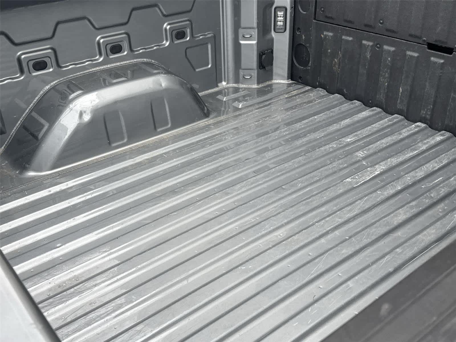 Thumbnail: 2023 Chevrolet Silverado 1500 - 15