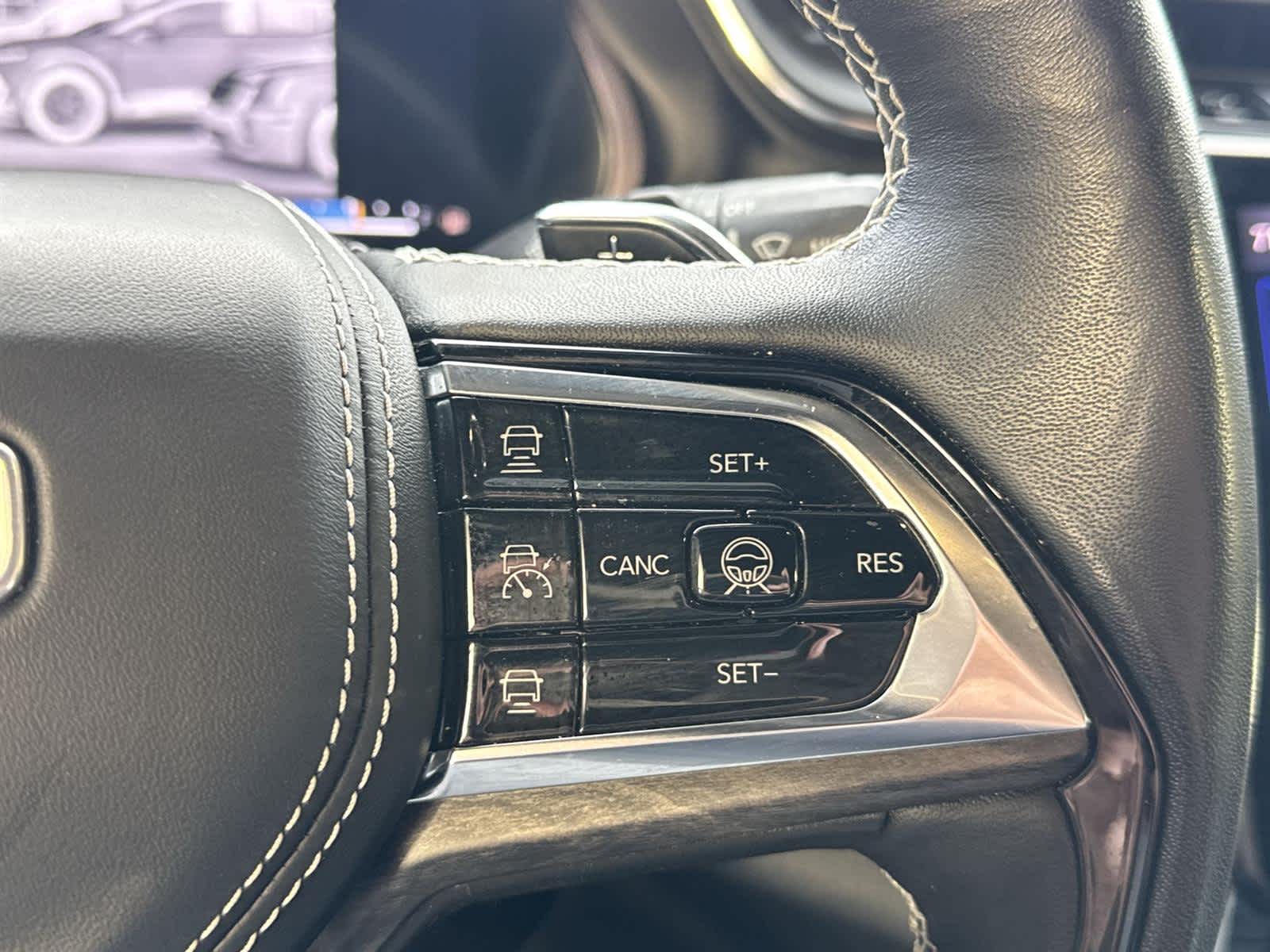 Thumbnail: 2022 Jeep Grand Cherokee - 27