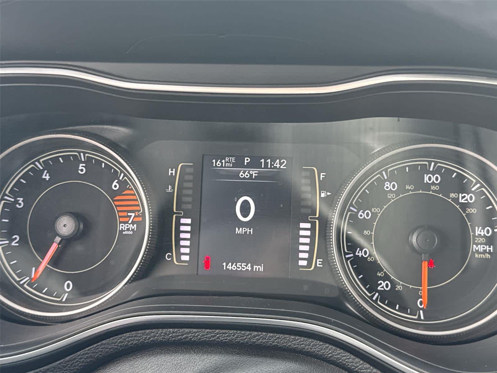 Thumbnail: 2019 Jeep Cherokee - 29
