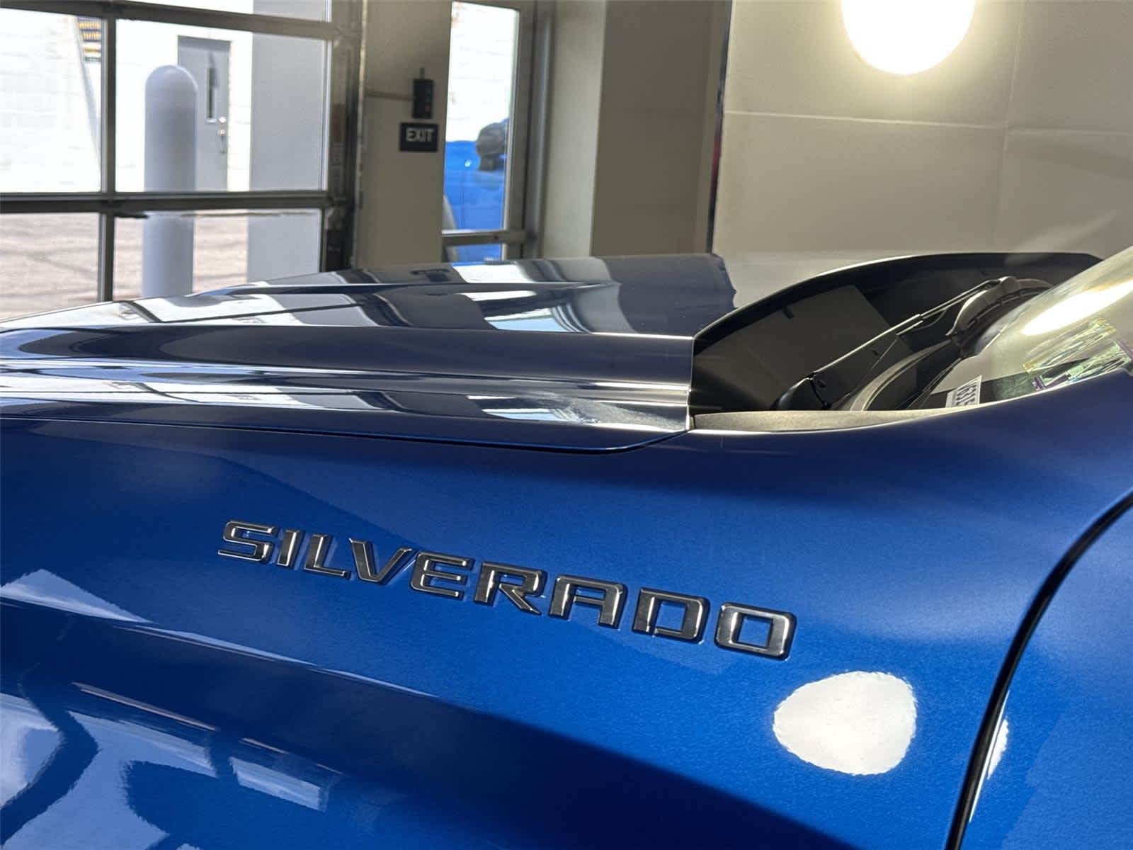 Thumbnail: 2022 Chevrolet Silverado 1500 - 9
