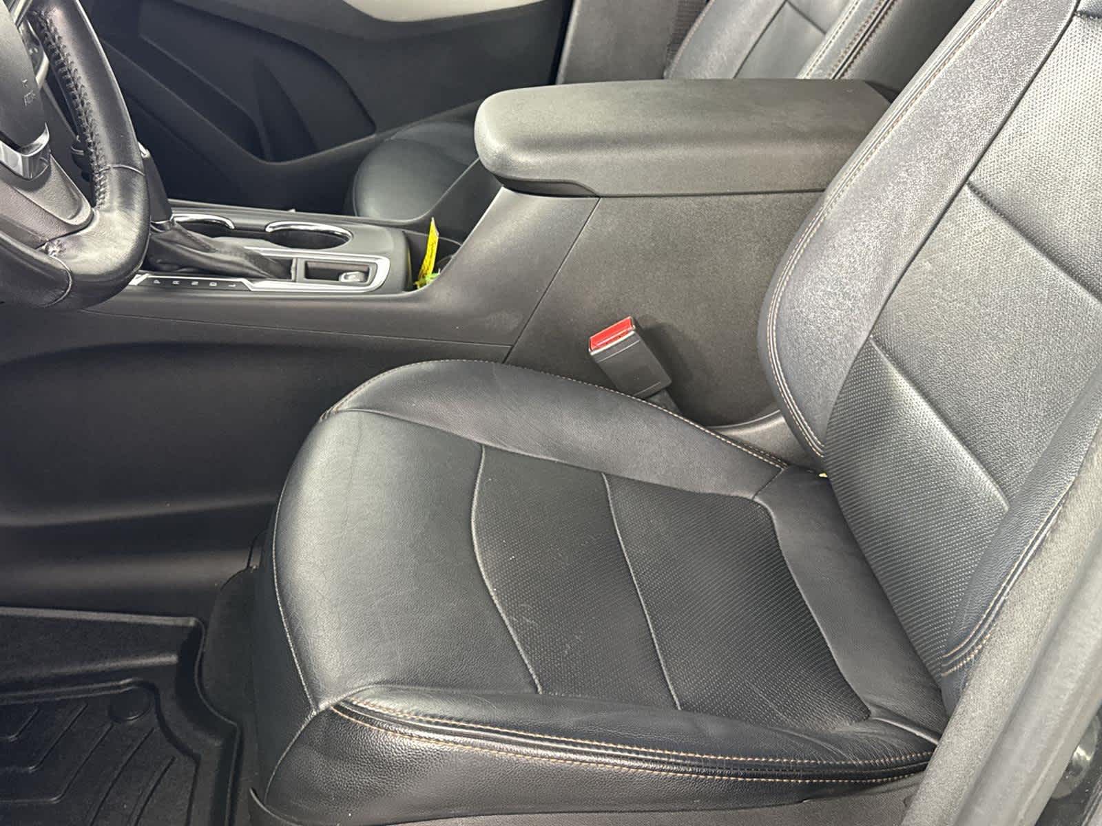 Thumbnail: 2018 Chevrolet Equinox - 12