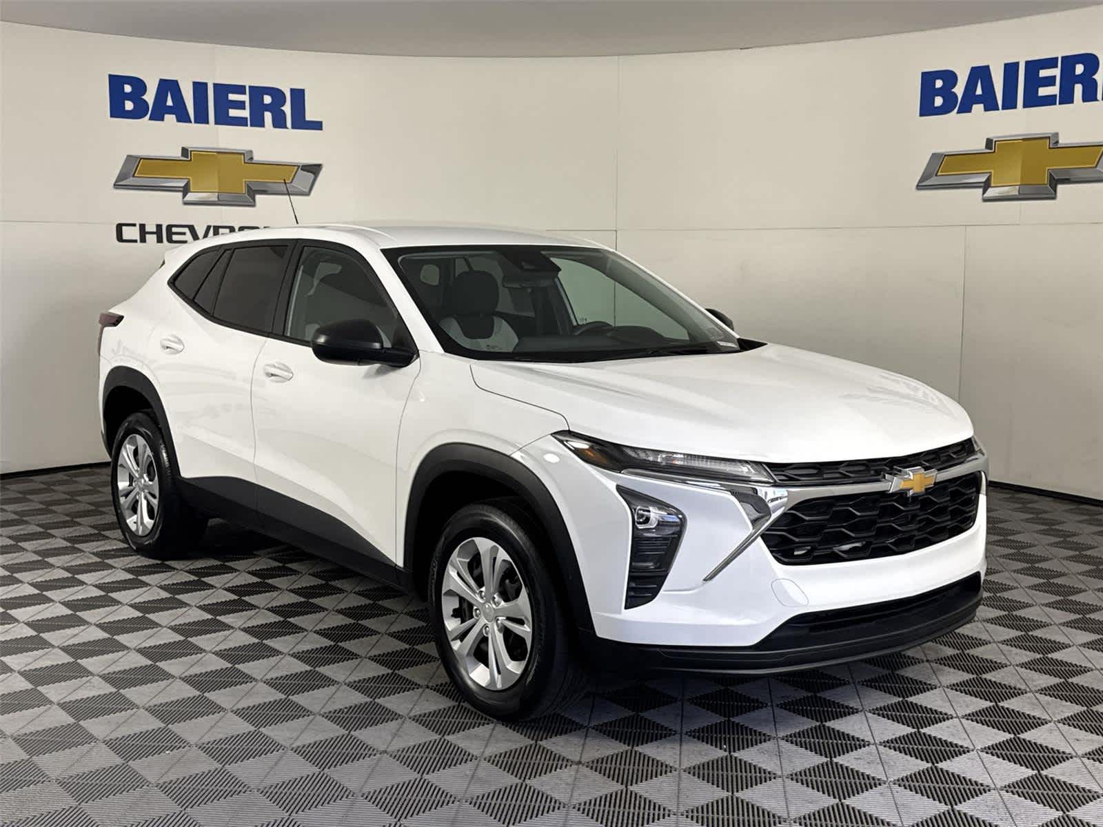 Thumbnail: 2024 Chevrolet Trax - 7