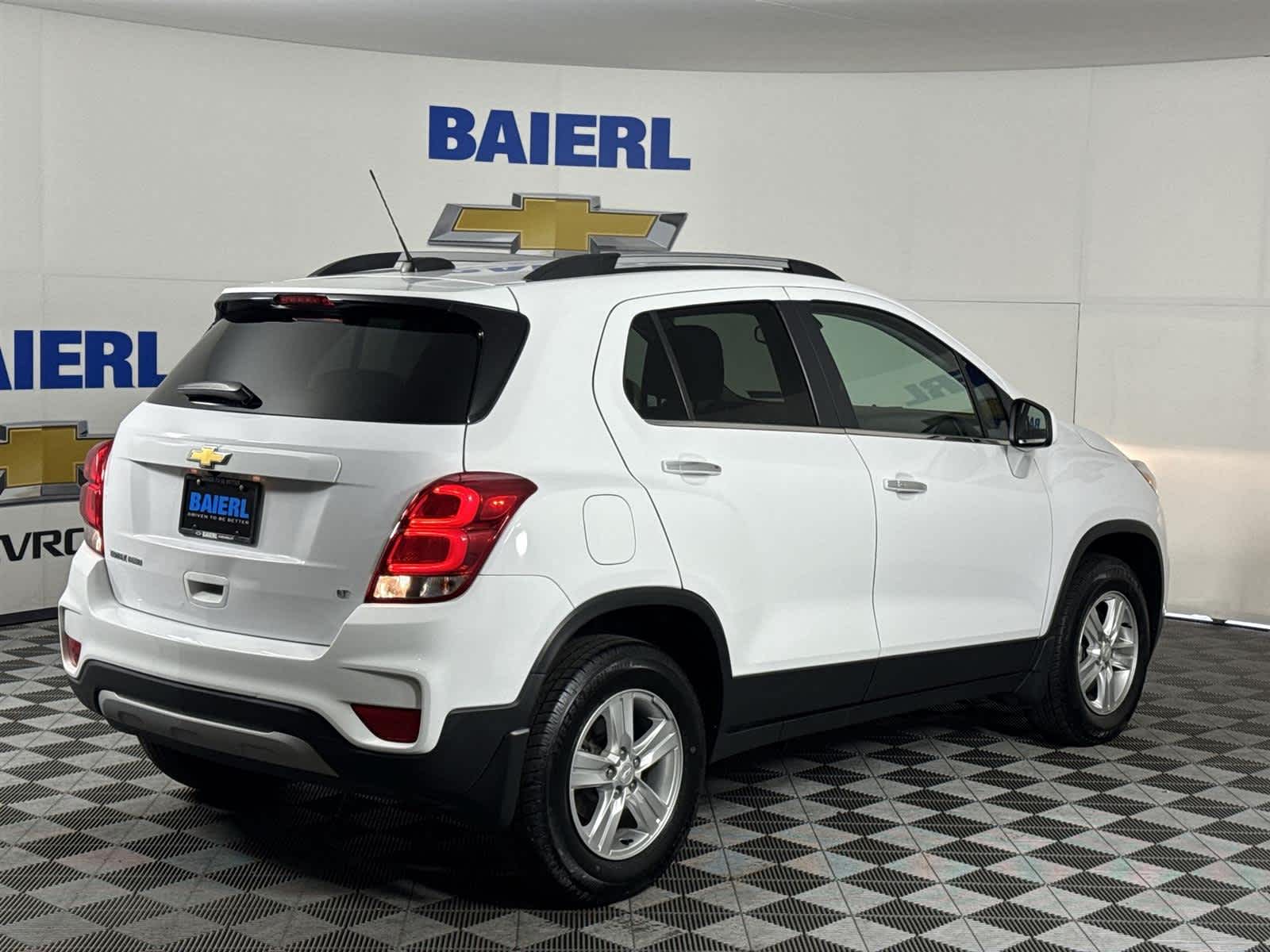 Thumbnail: 2020 Chevrolet Trax - 5