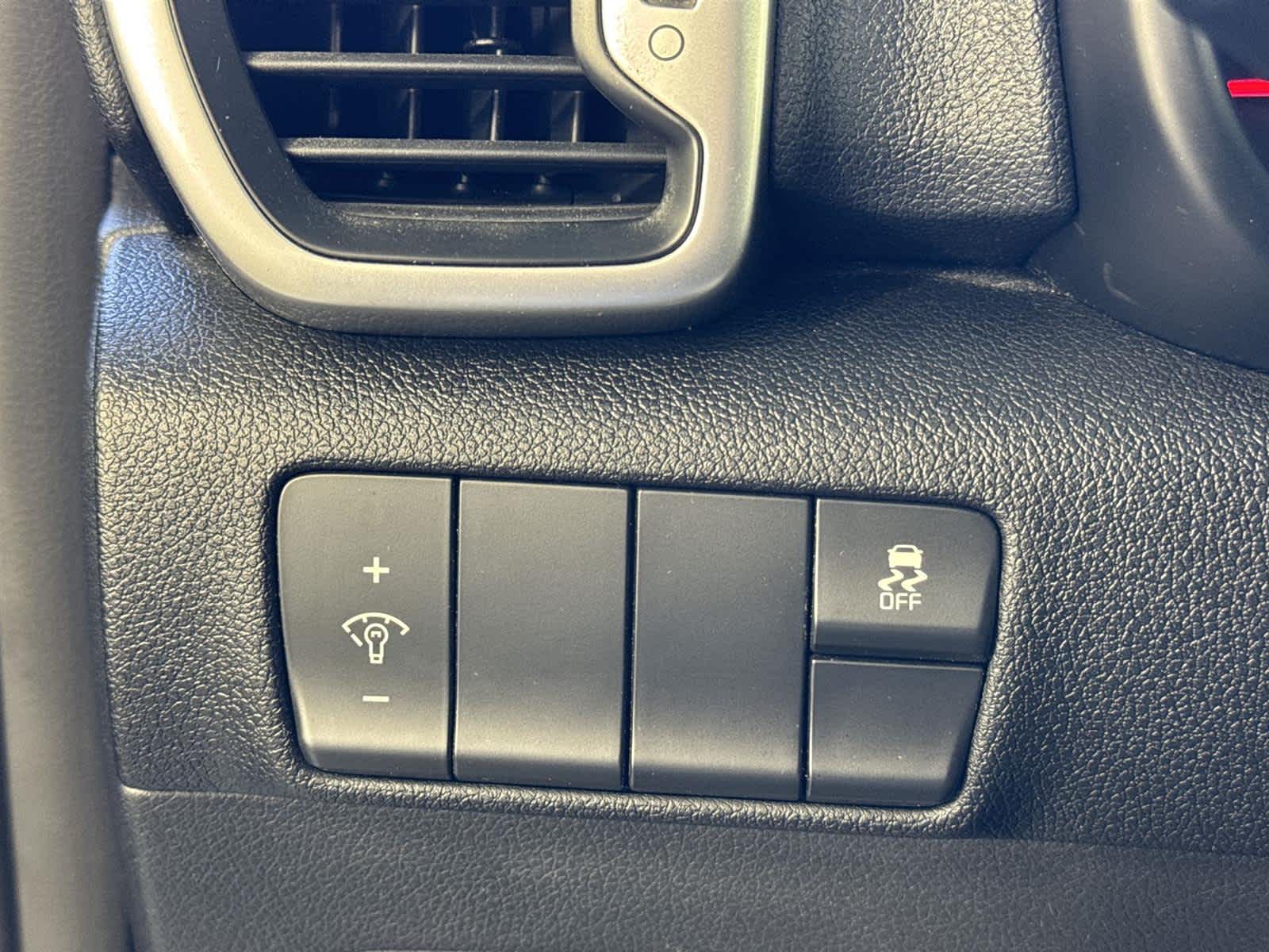 Thumbnail: 2017 Kia Sportage - 23