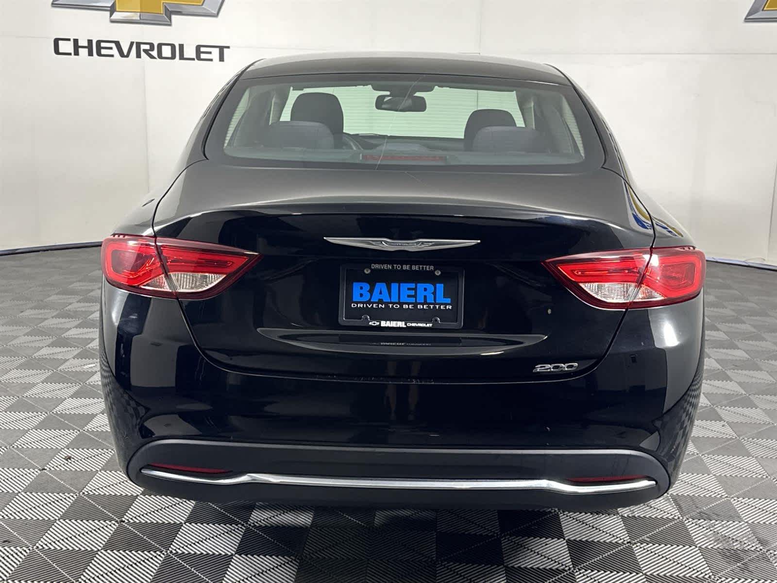 Thumbnail: 2015 Chrysler 200 - 4