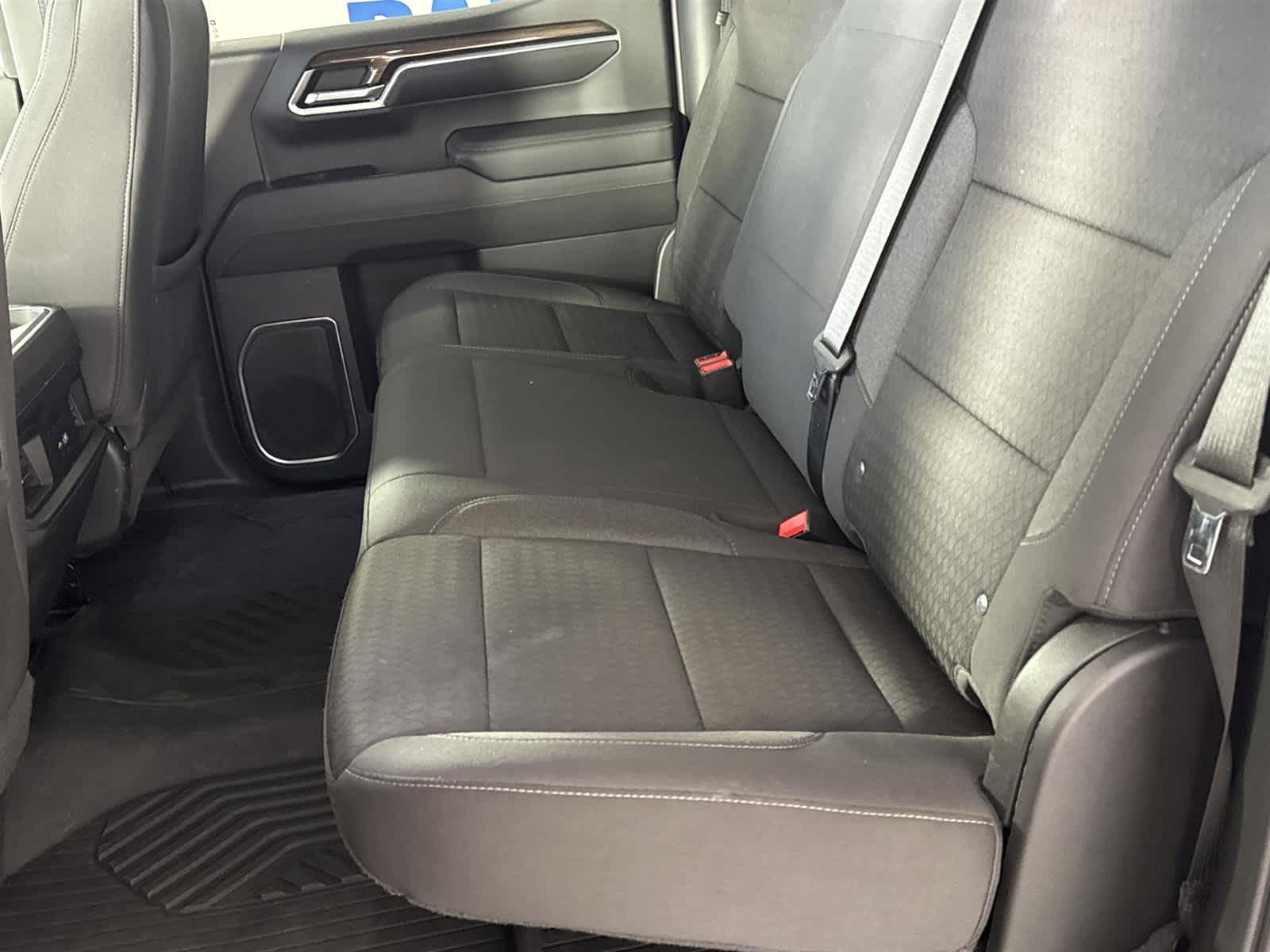 Thumbnail: 2022 Chevrolet Silverado 1500 - 13