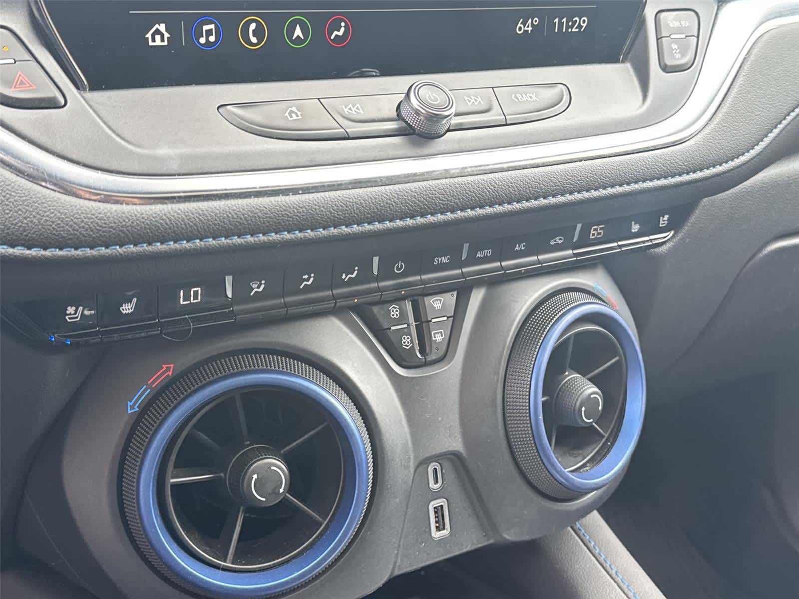 Thumbnail: 2023 Chevrolet Blazer - 19