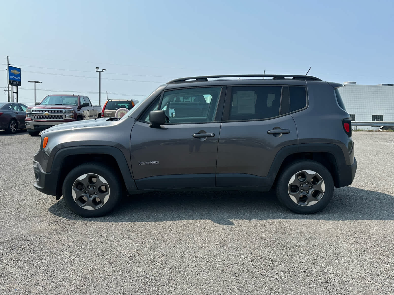 Thumbnail: 2016 Jeep Renegade - 4