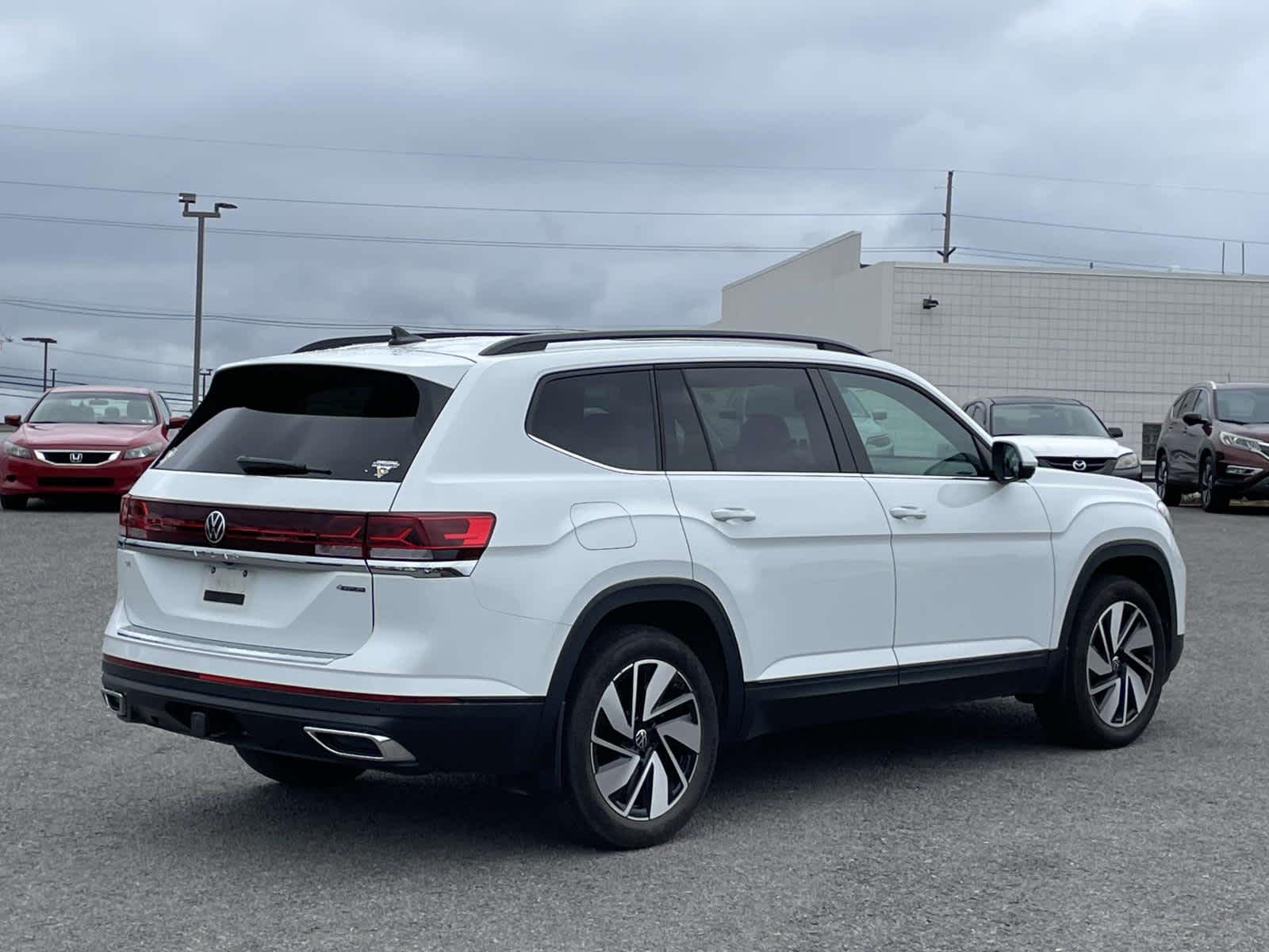 Thumbnail: 2024 Volkswagen Atlas - 5