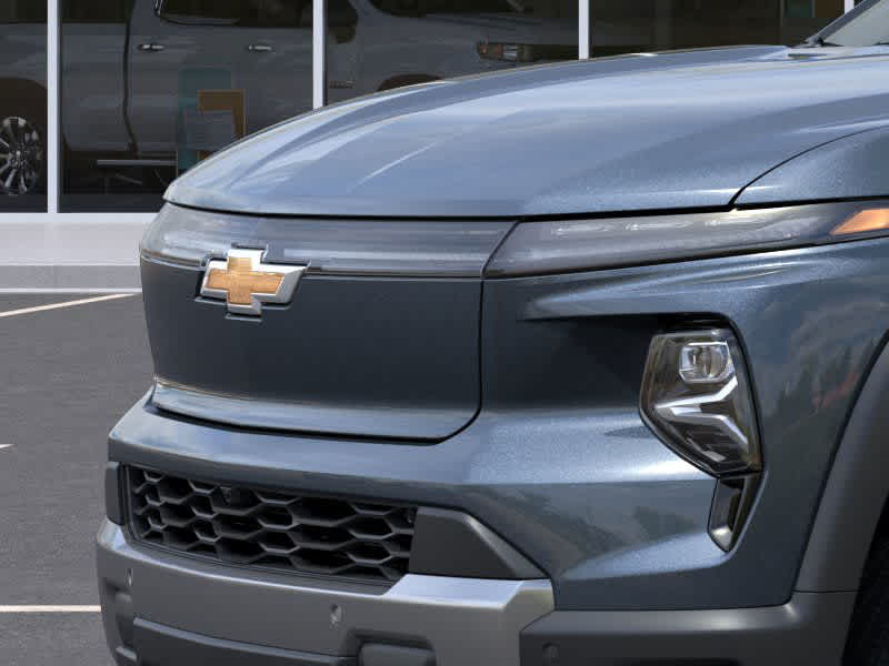 Thumbnail: 2026 Chevrolet Silverado EV - 13