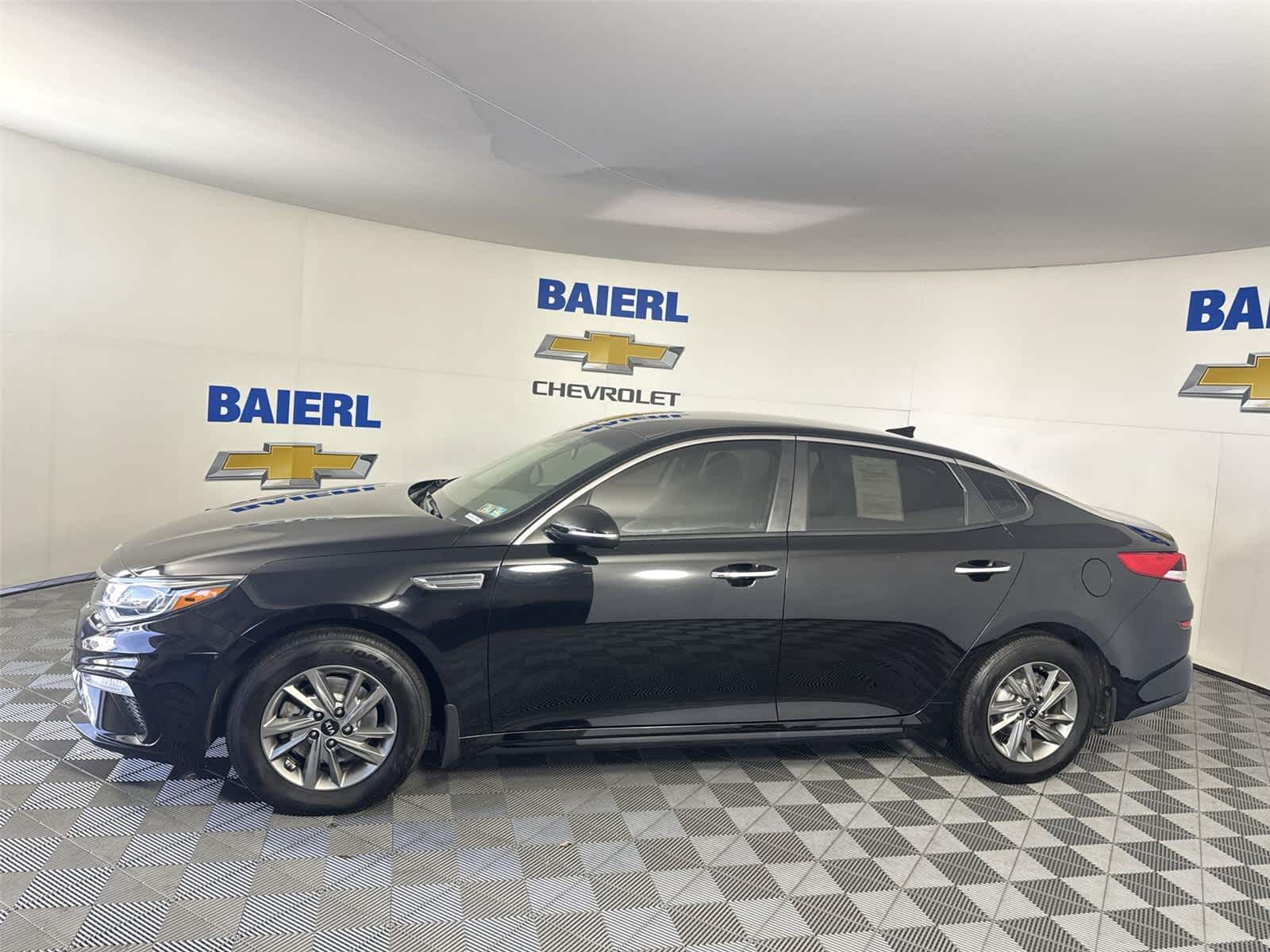 Thumbnail: 2019 Kia Optima - 2