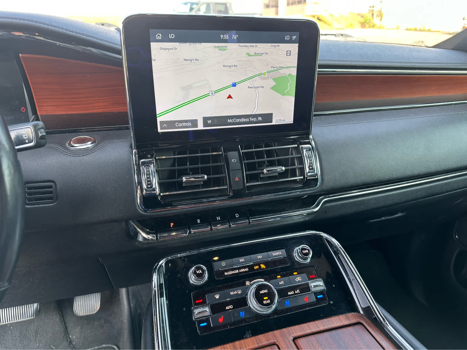Thumbnail: 2020 Lincoln Navigator L - 13