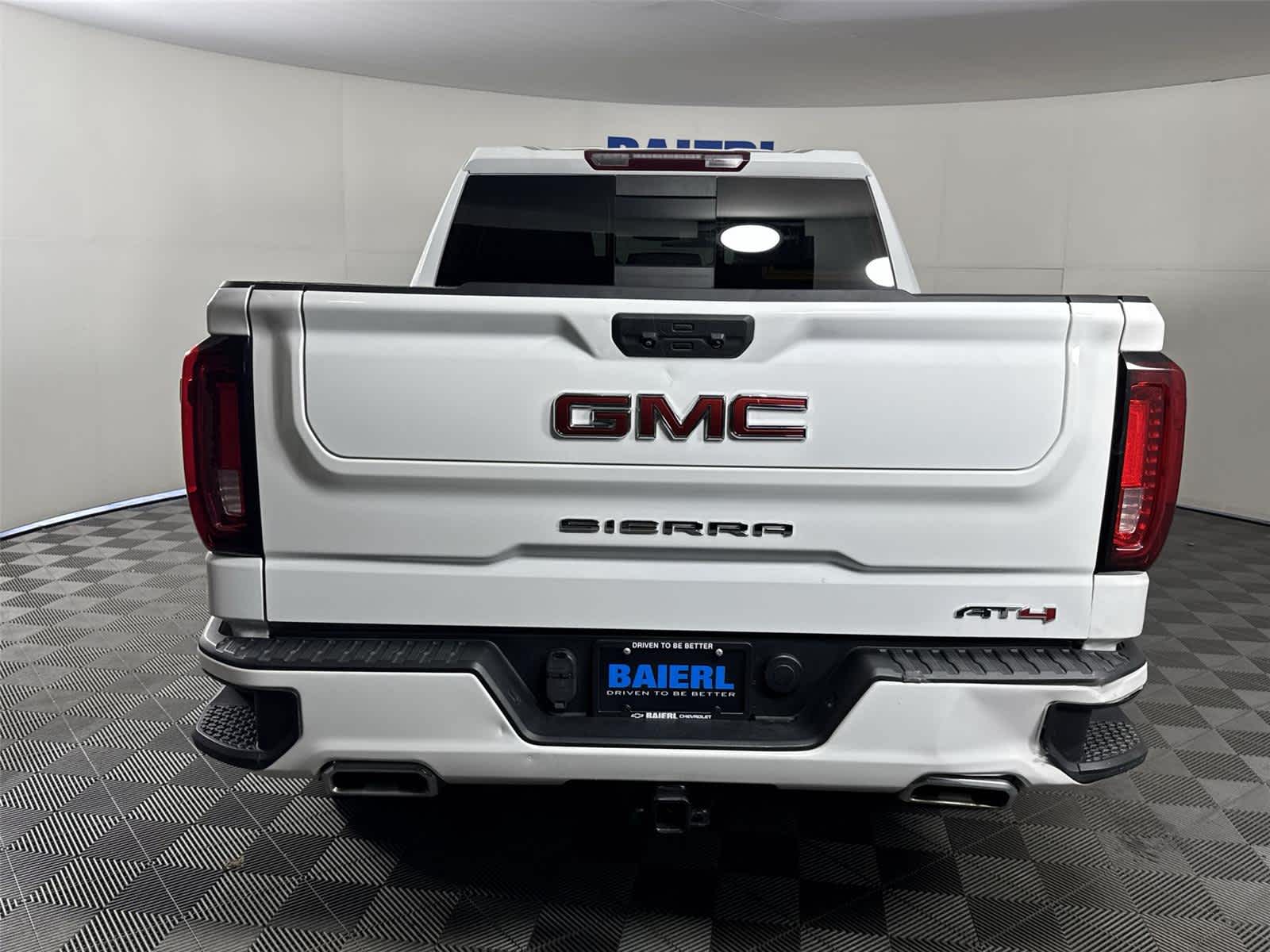 Thumbnail: 2022 GMC Sierra 1500 - 4