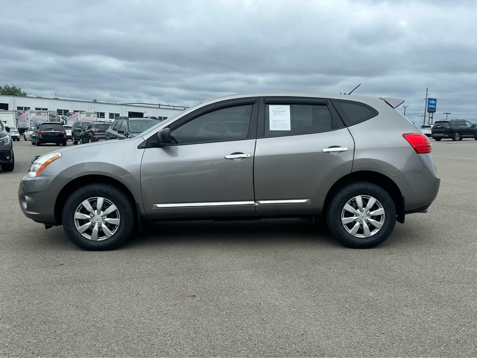 2013 Nissan Rogue S 4
