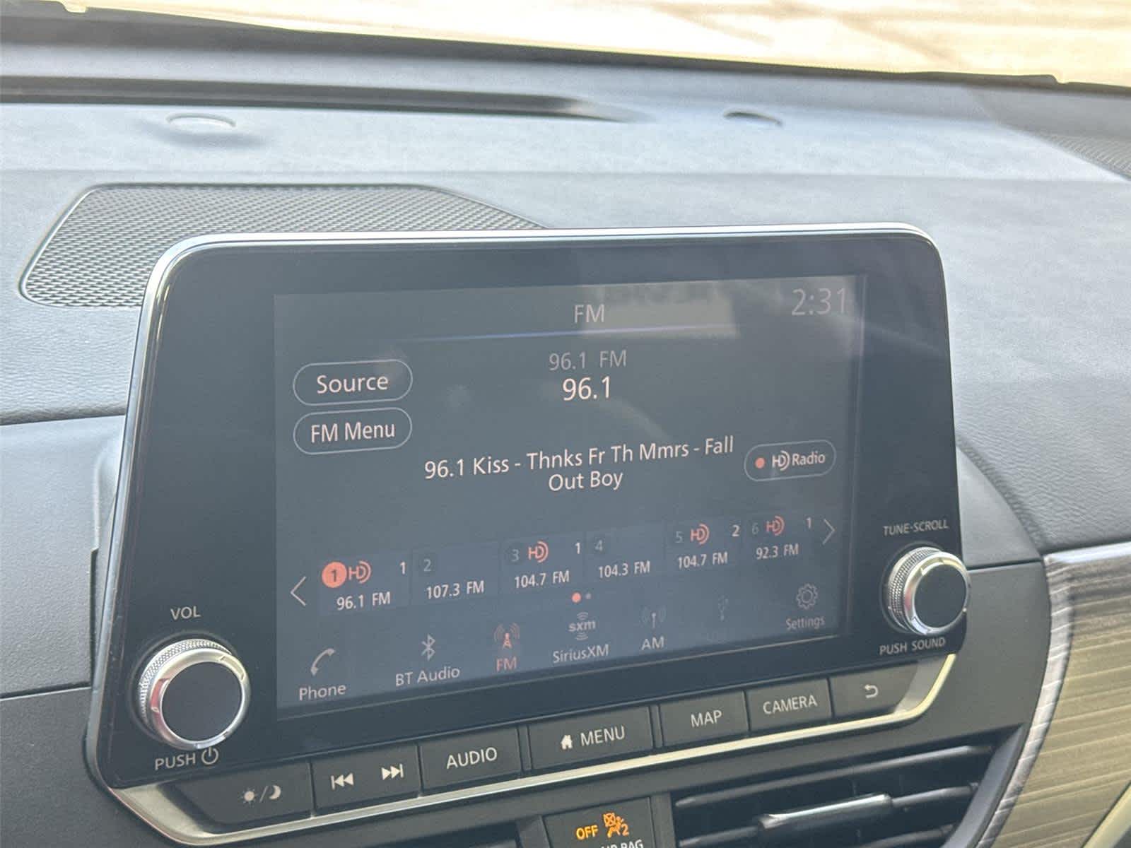 Thumbnail: 2019 Nissan Altima - 15