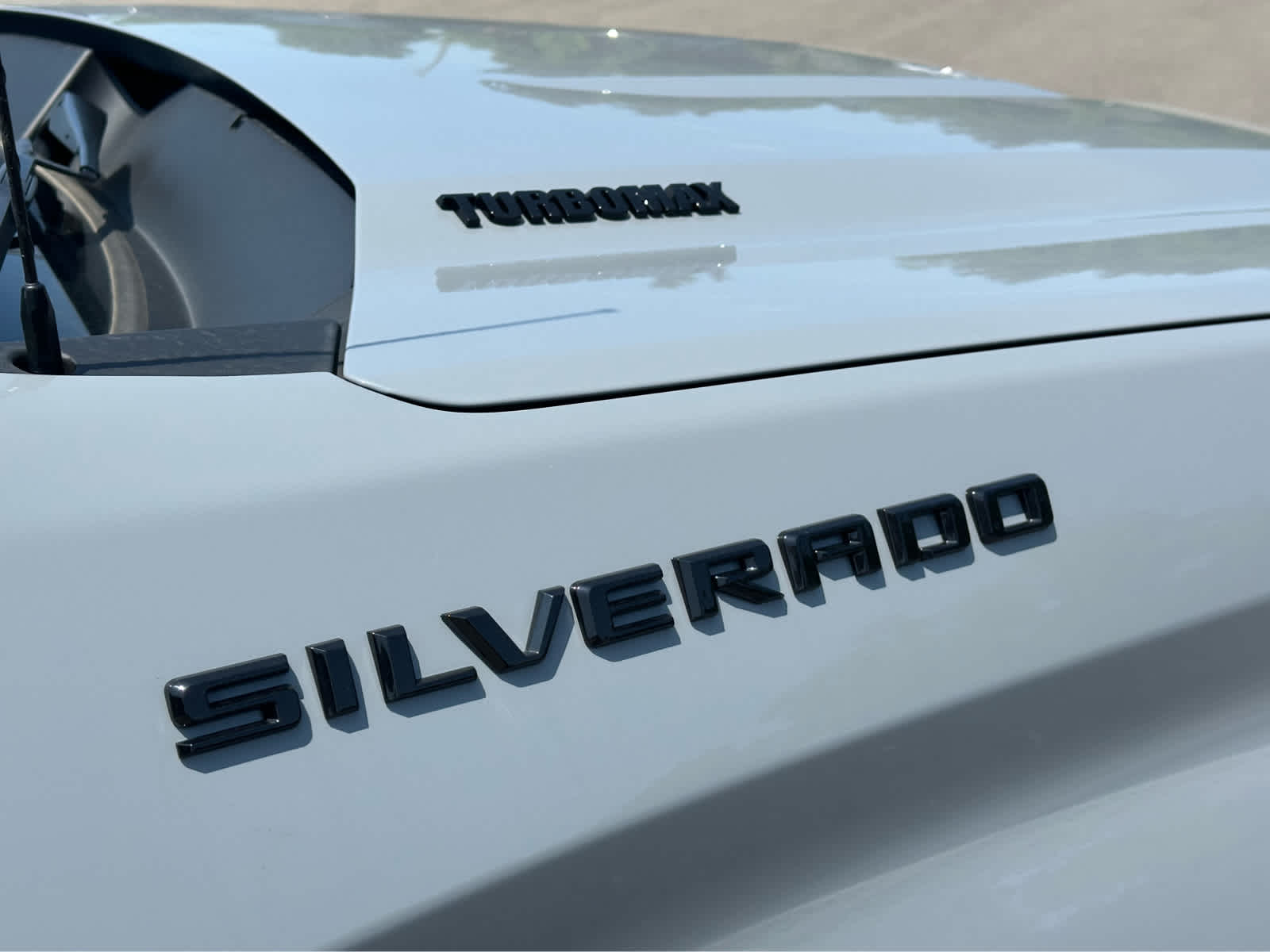 2025 Chevrolet Silverado 1500 RST 23
