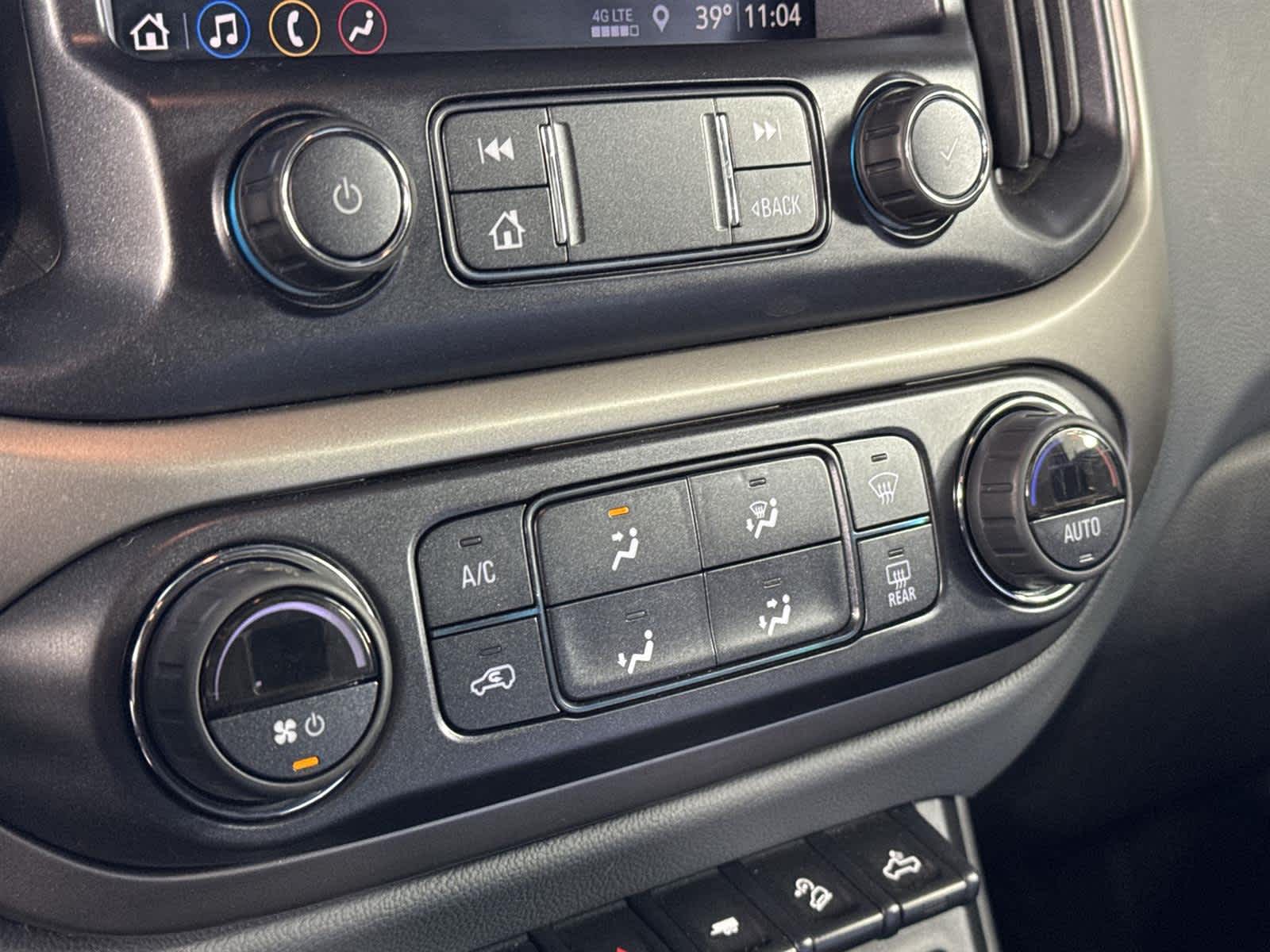 Thumbnail: 2021 Chevrolet Colorado - 18