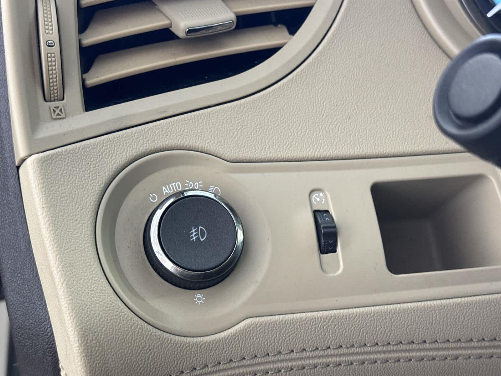 Thumbnail: 2012 Buick LaCrosse - 22