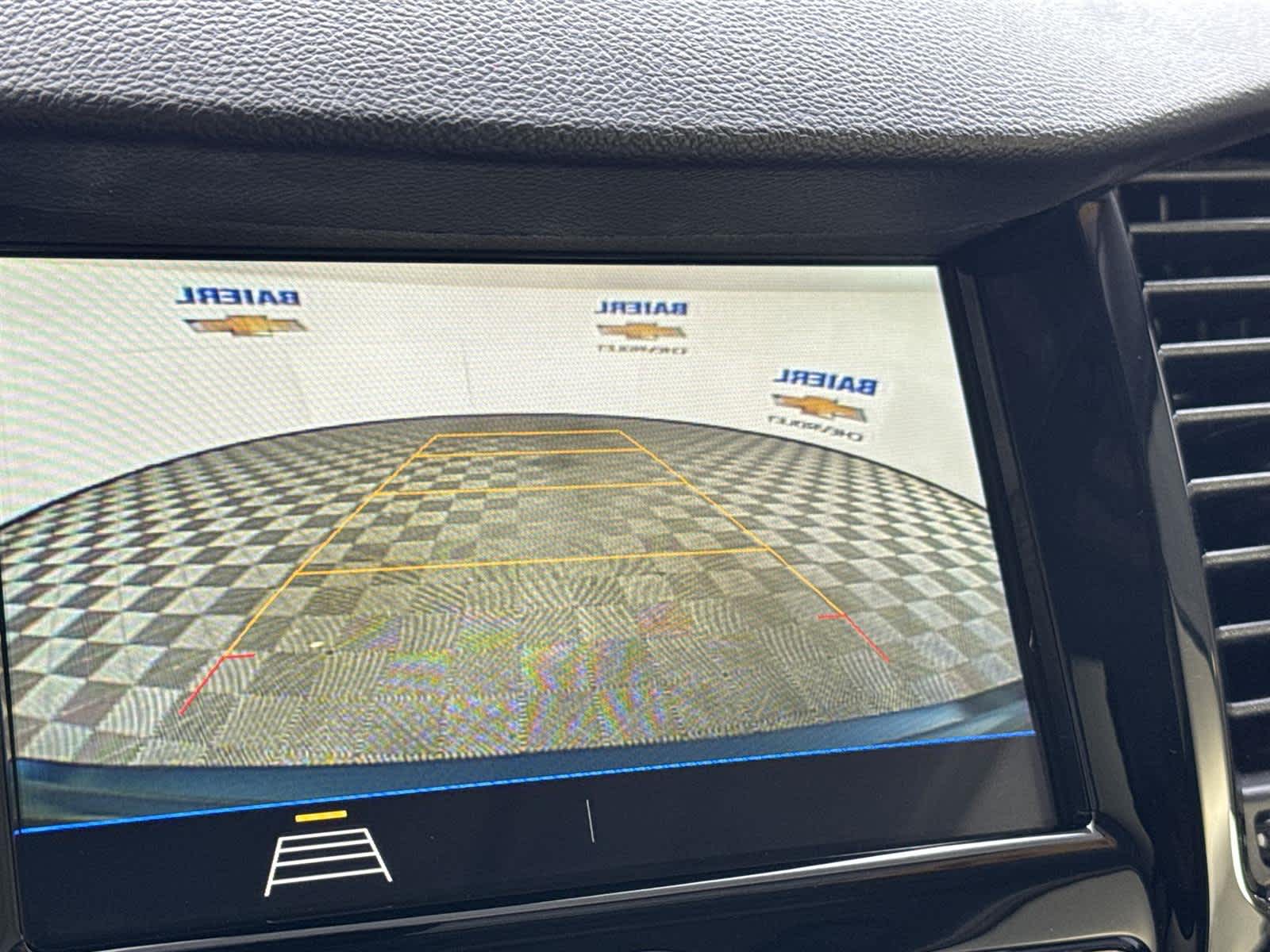 Thumbnail: 2019 Chevrolet Trax - 19