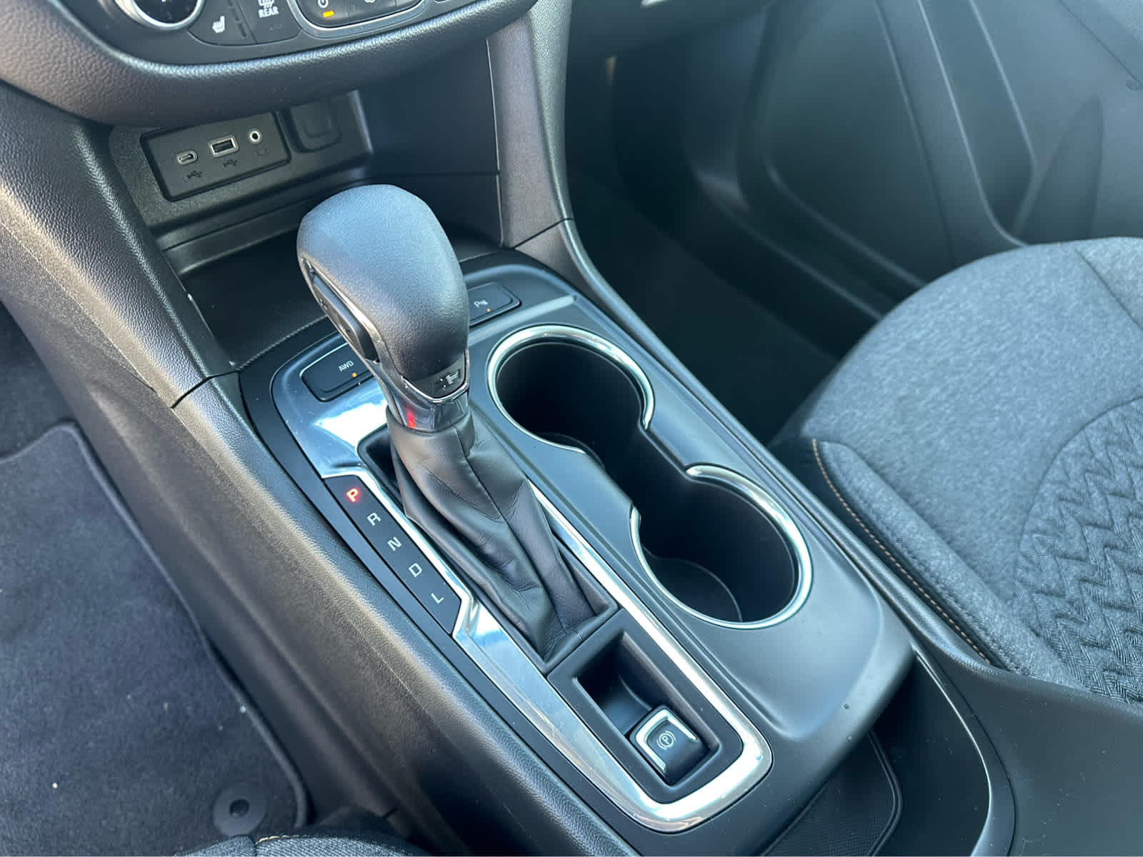 Thumbnail: 2022 Chevrolet Equinox - 14