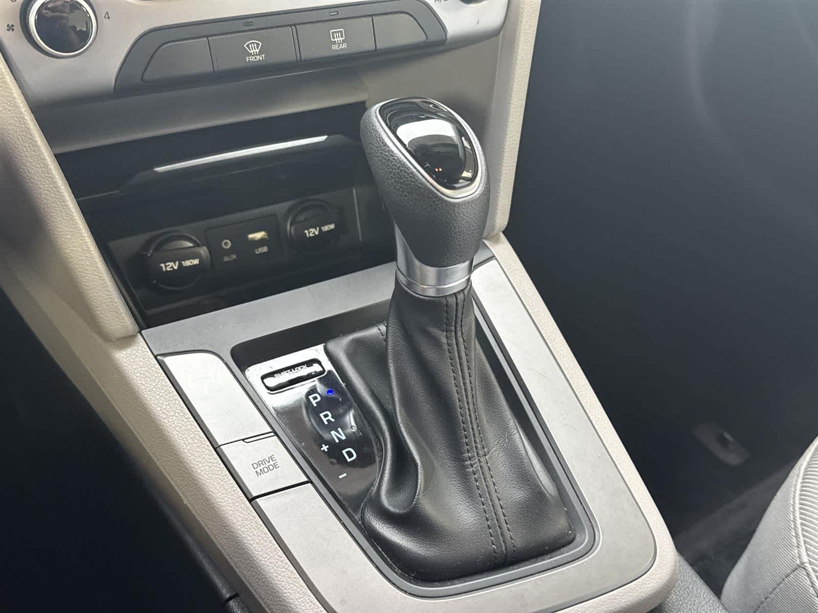 Thumbnail: 2018 Hyundai Elantra - 19