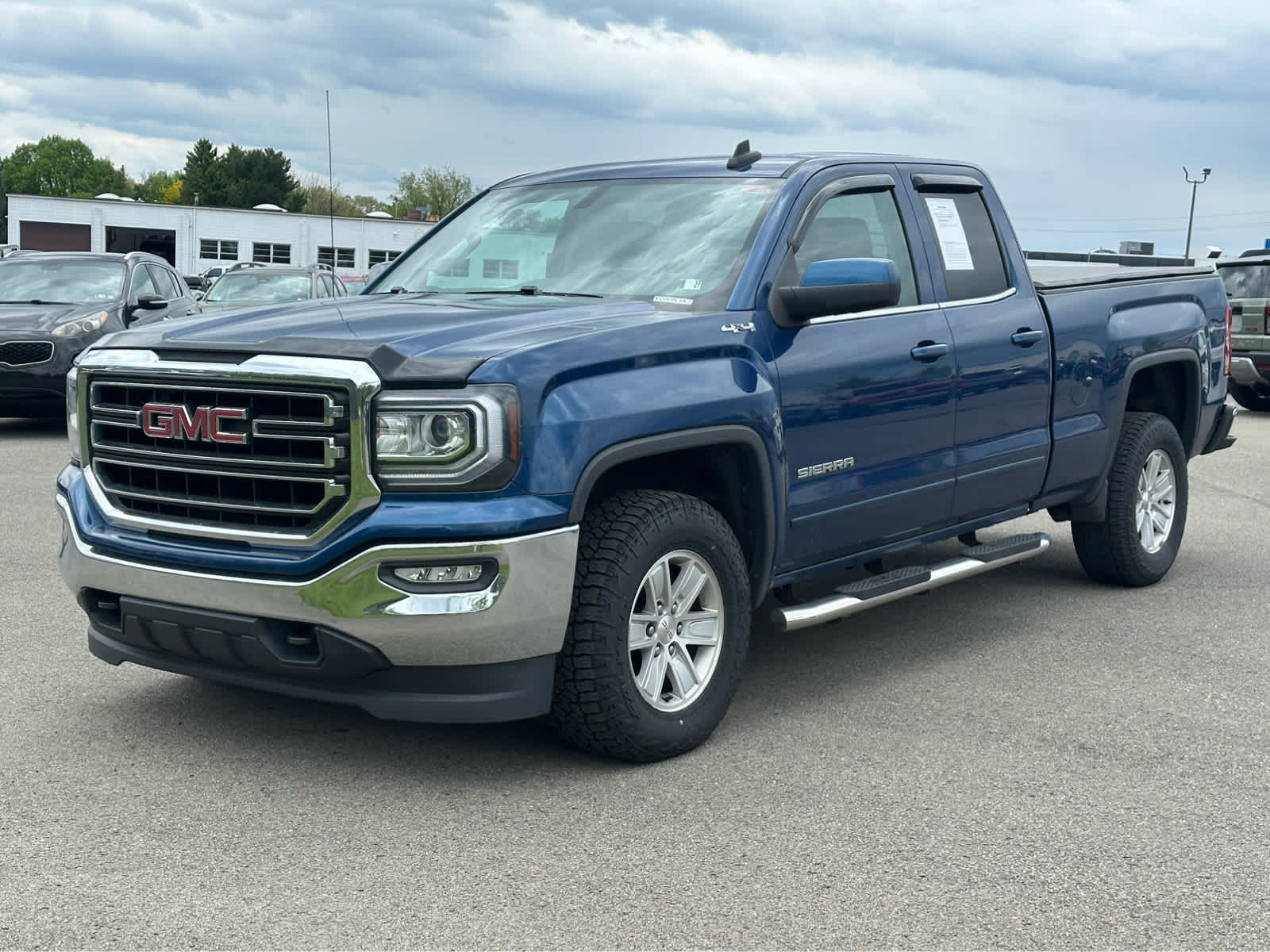 2017 GMC Sierra 1500 SLE -
                  Wexford, PA