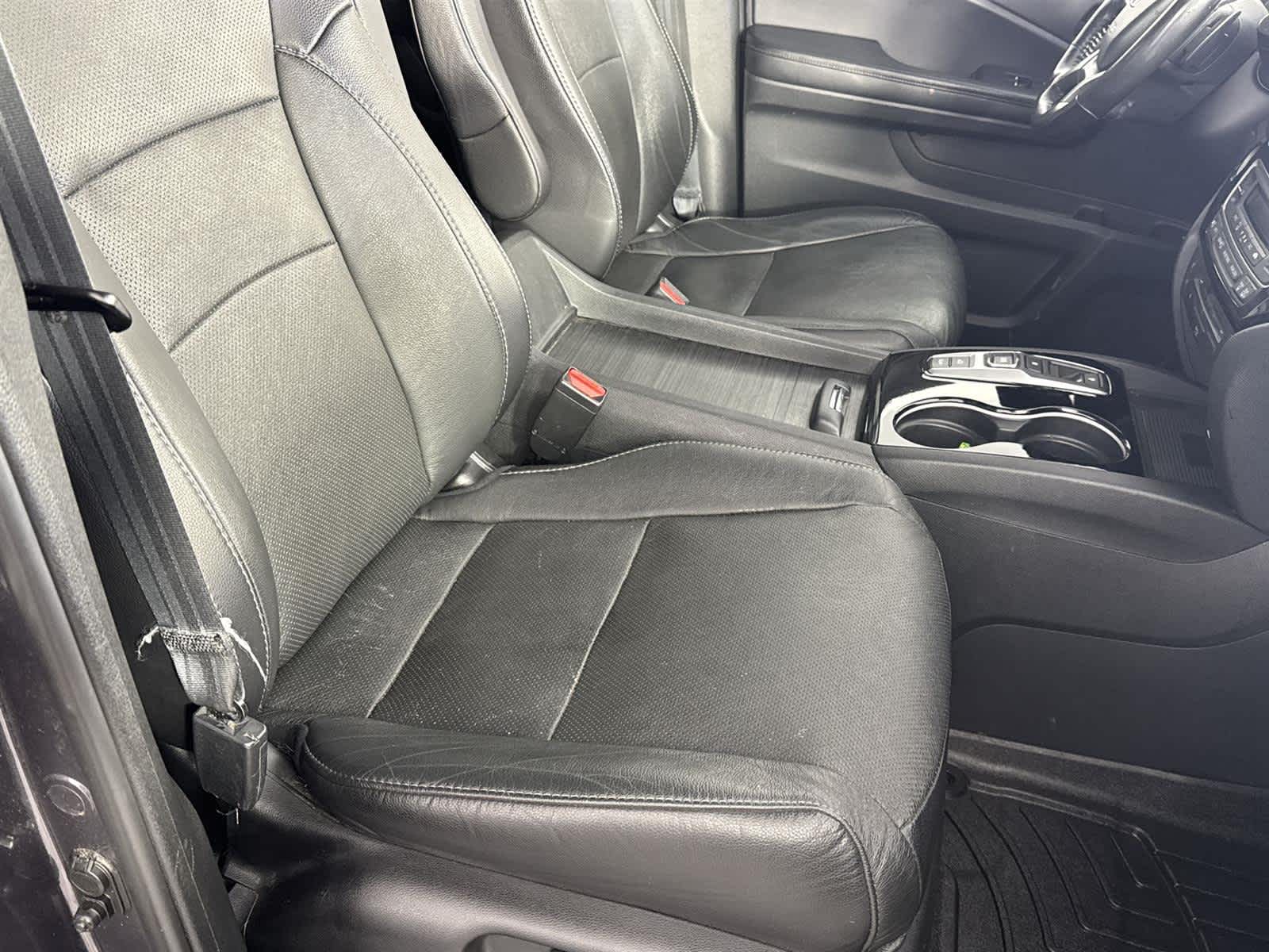 Thumbnail: 2021 Honda Pilot - 17