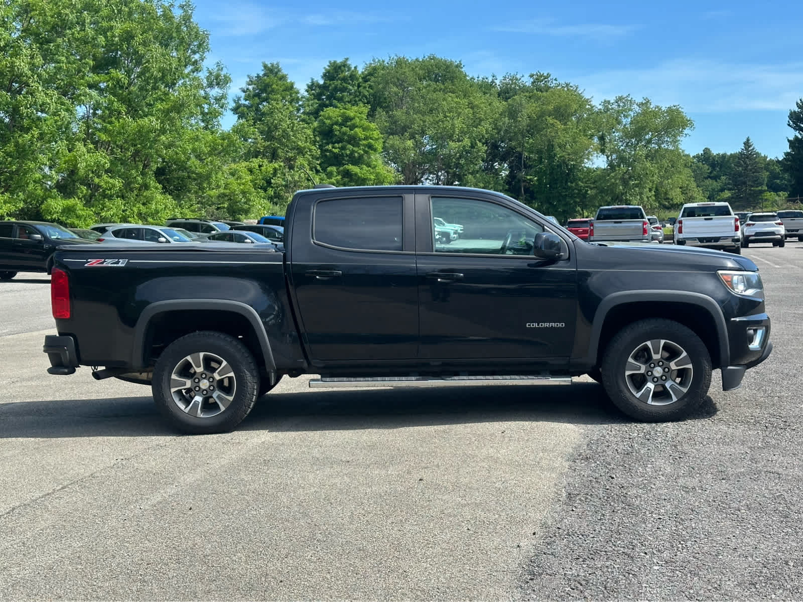 Thumbnail: 2016 Chevrolet Colorado - 8