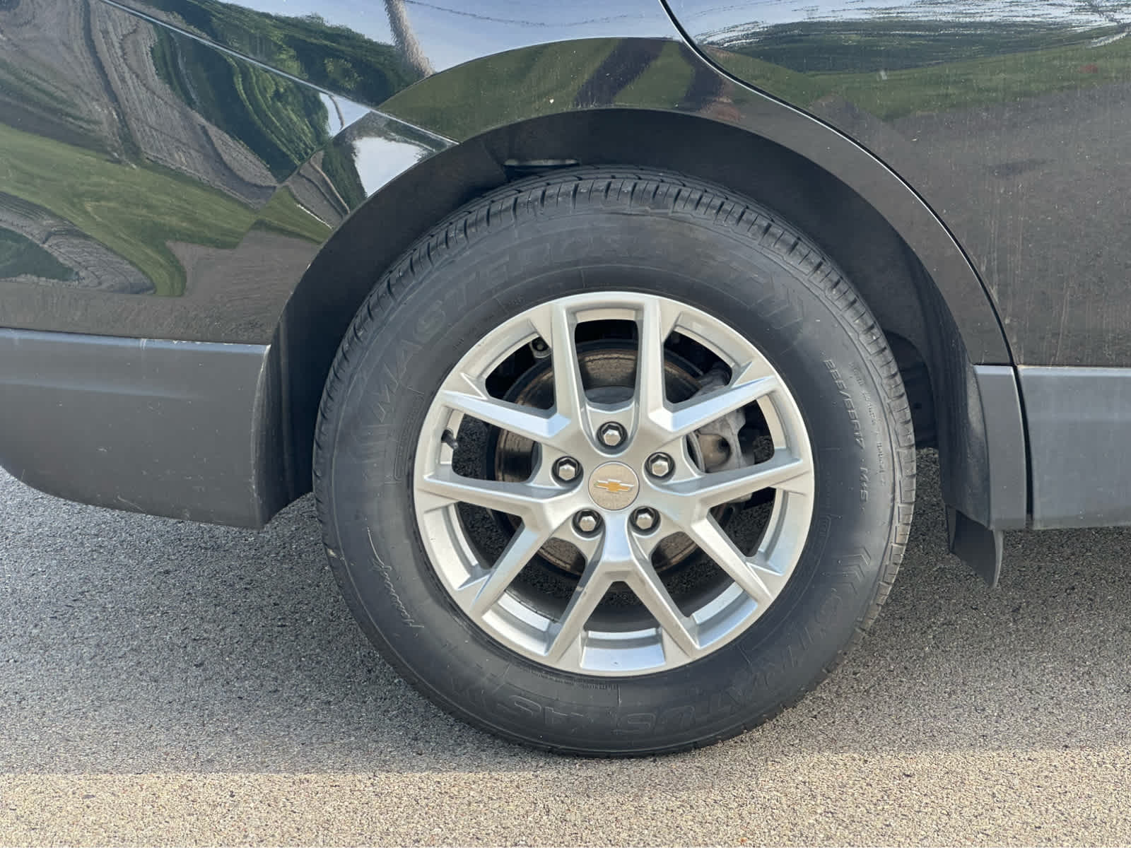 Thumbnail: 2023 Chevrolet Equinox - 23