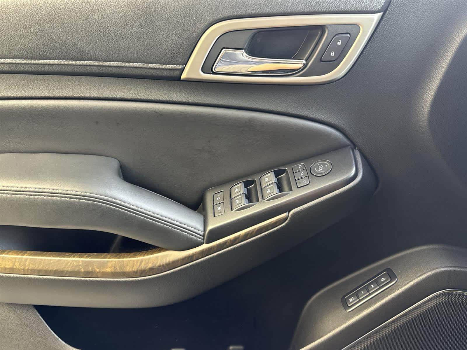 2018 GMC Yukon Denali 24