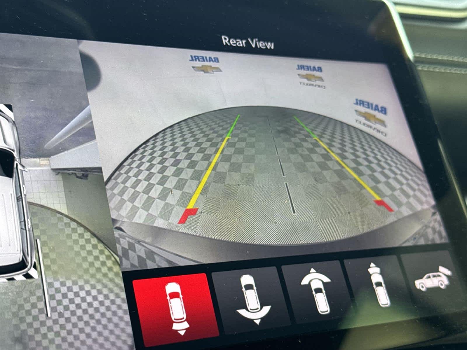 Thumbnail: 2022 Jeep Grand Cherokee - 19