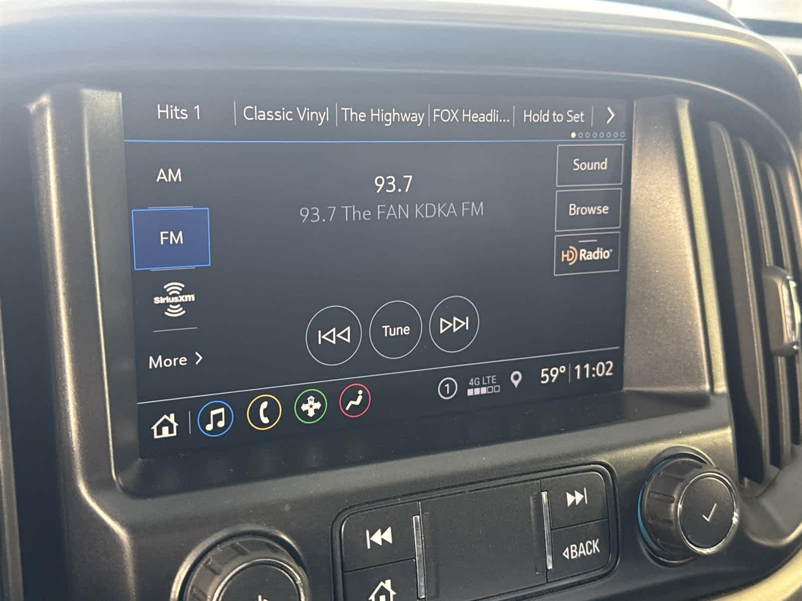 Thumbnail: 2021 Chevrolet Colorado - 16