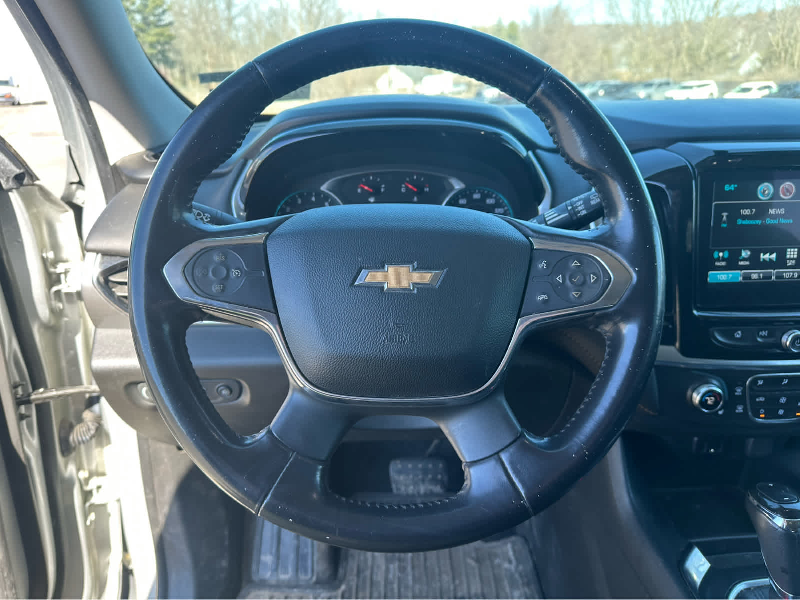 Thumbnail: 2019 Chevrolet Traverse - 11