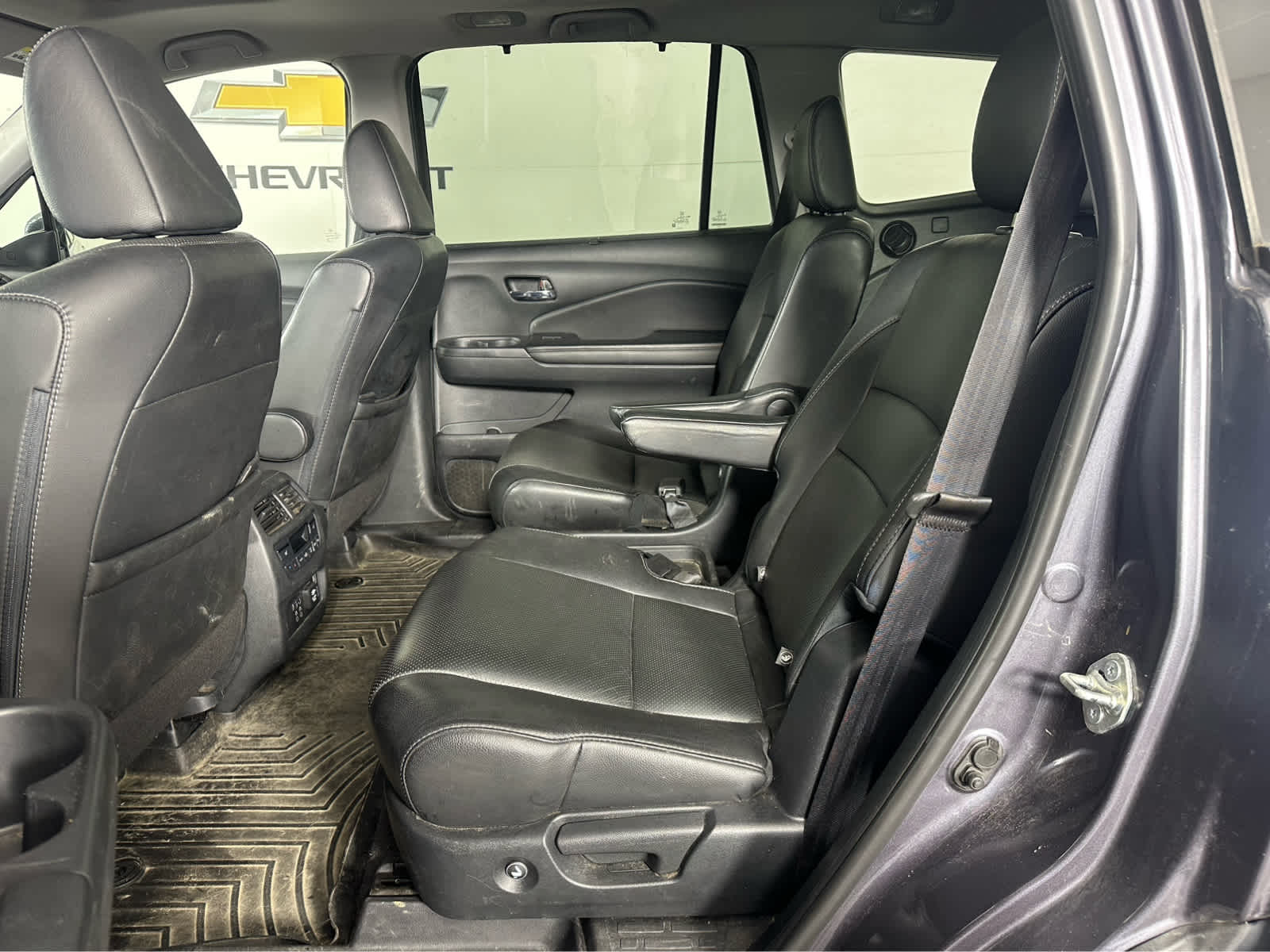 Thumbnail: 2021 Honda Pilot - 23