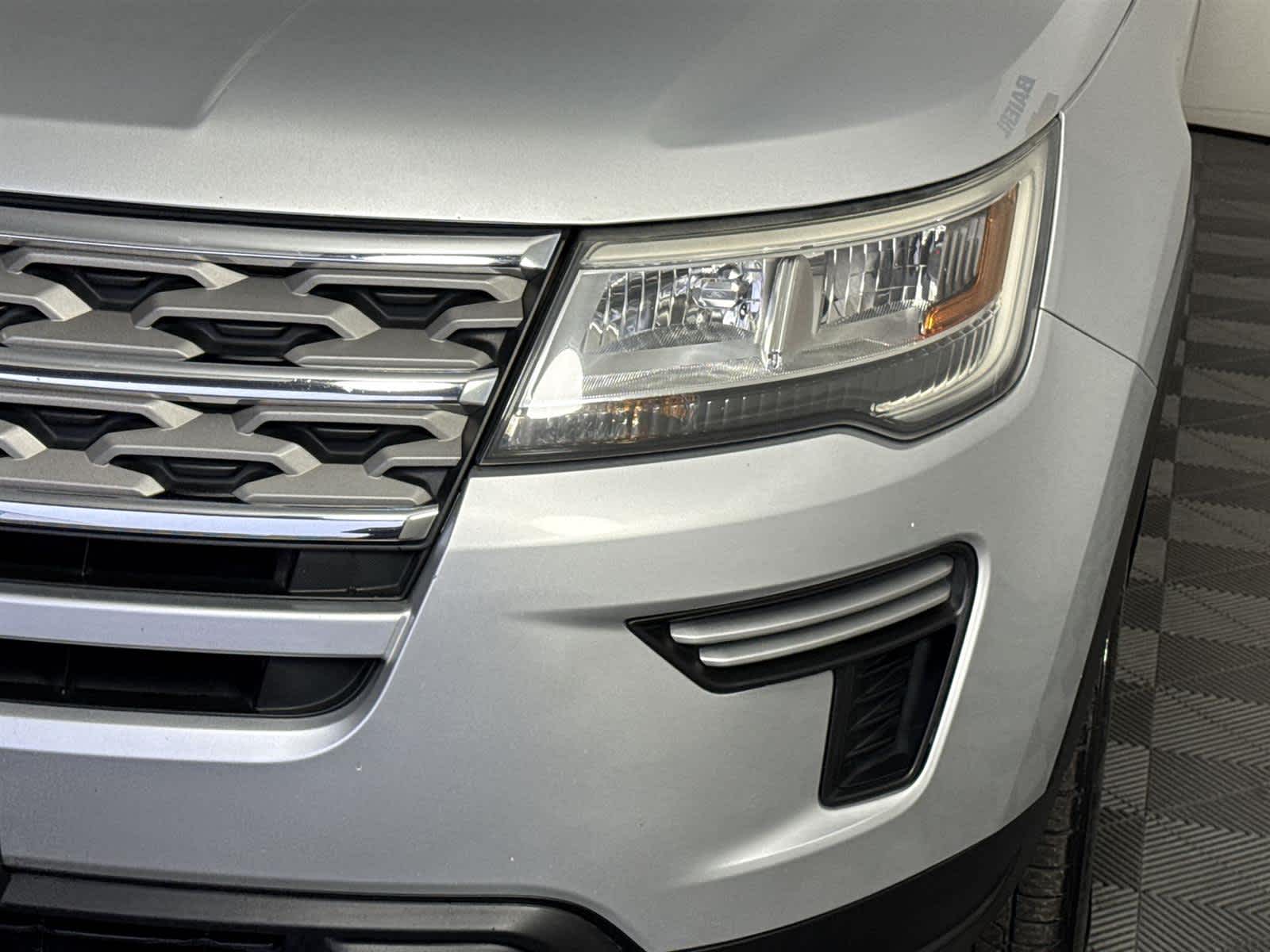 Thumbnail: 2018 Ford Explorer - 9