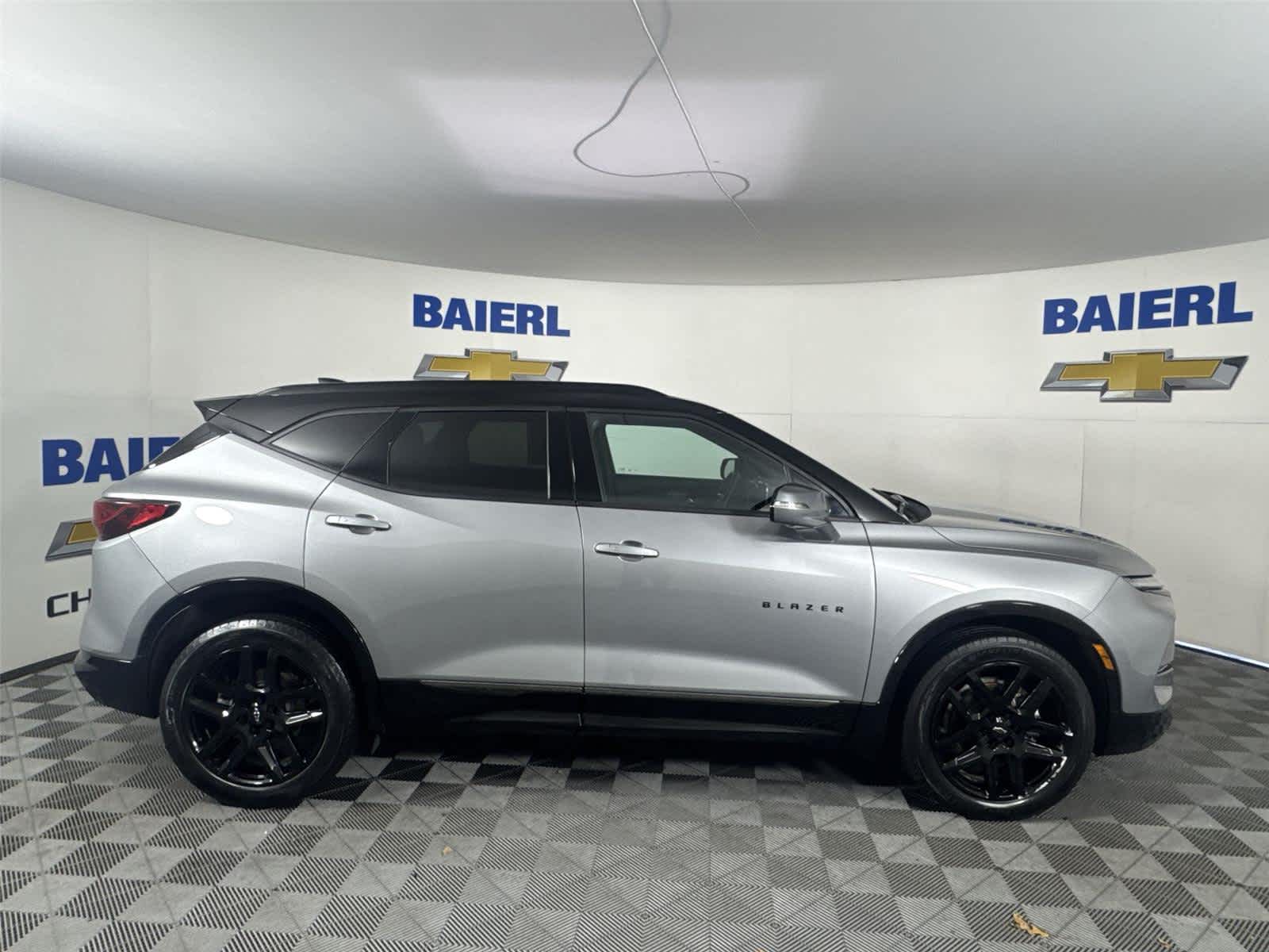 Thumbnail: 2023 Chevrolet Blazer - 6