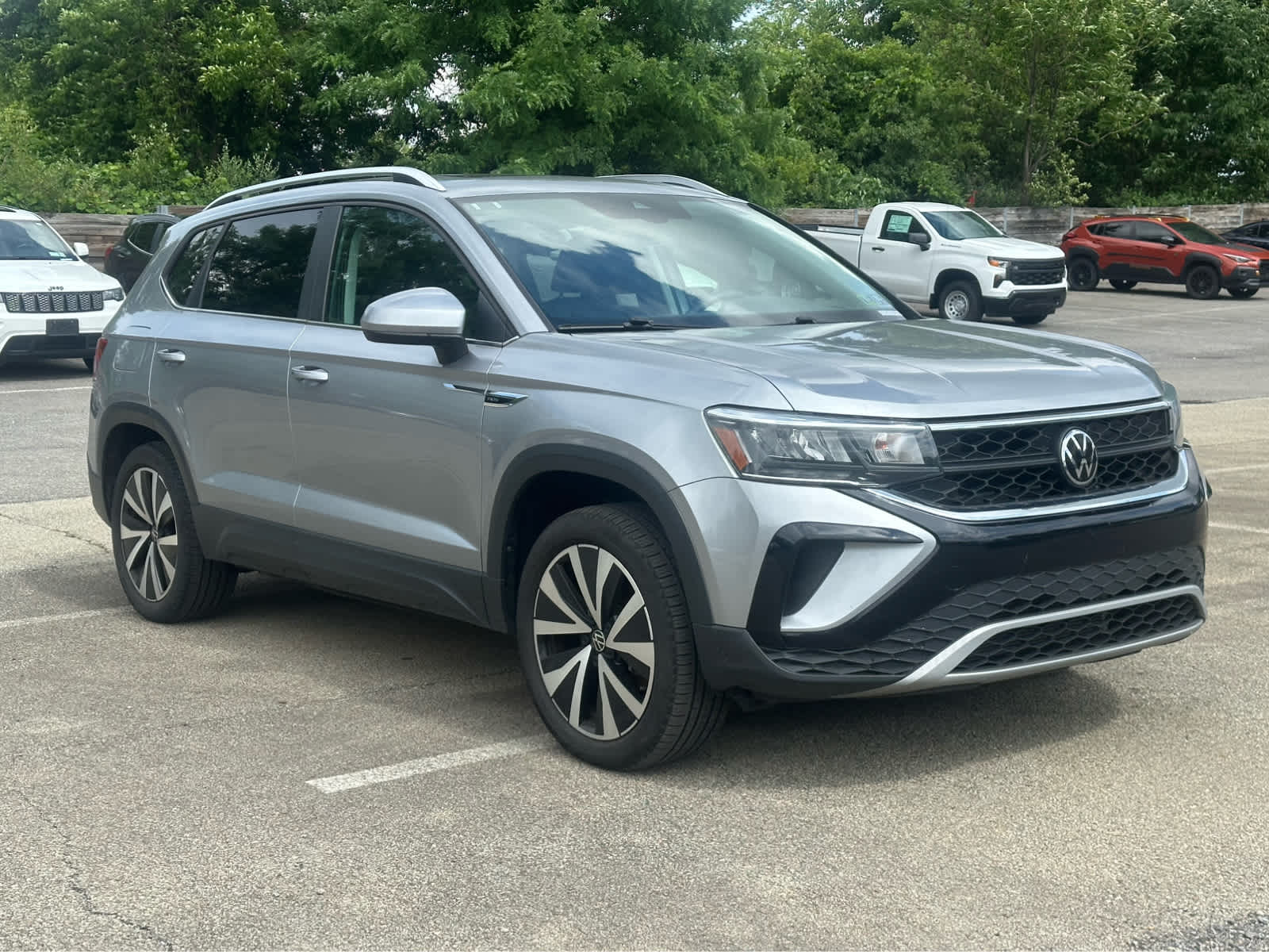 Thumbnail: 2023 Volkswagen Taos - 3