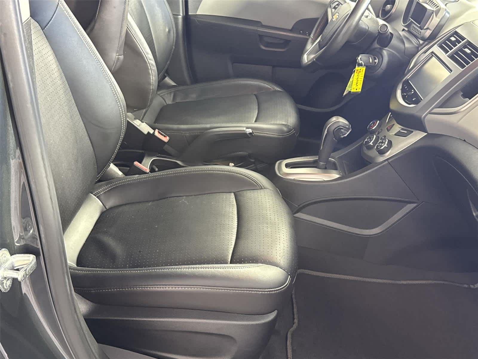 Thumbnail: 2013 Chevrolet Sonic - 15