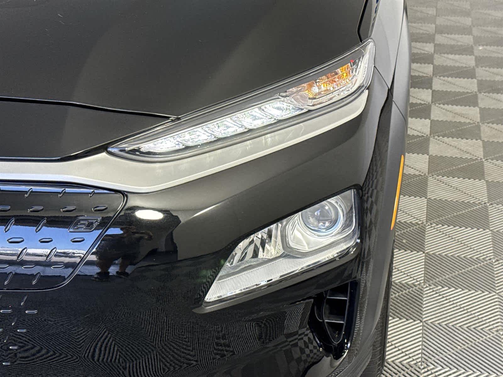 Thumbnail: 2021 Hyundai Kona - 9