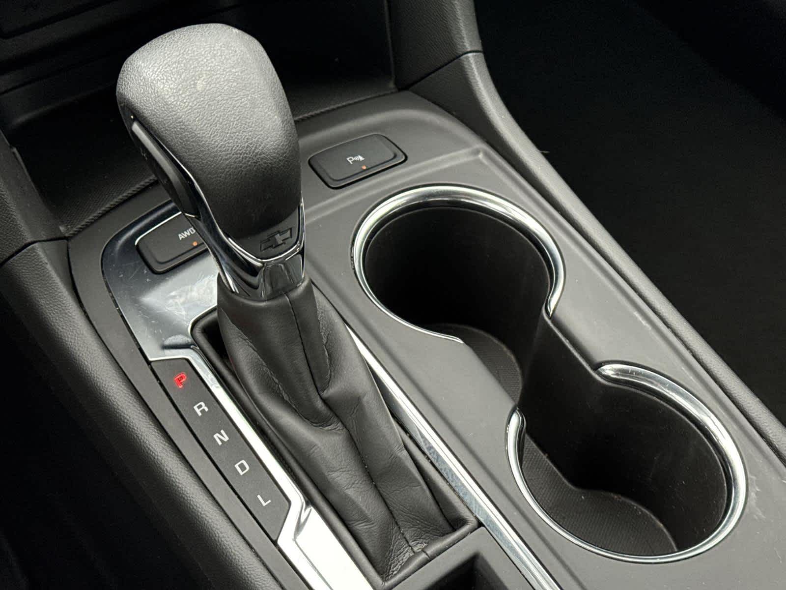 Thumbnail: 2023 Chevrolet Equinox - 23