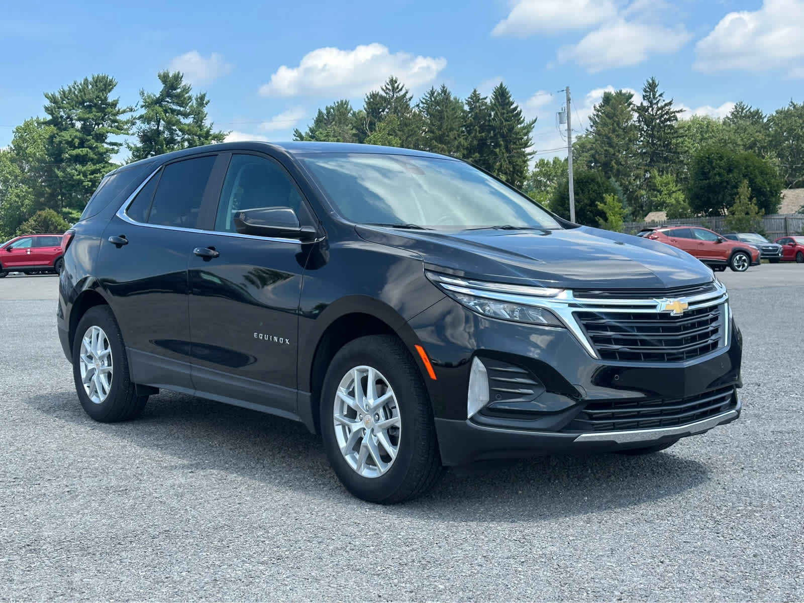 Thumbnail: 2022 Chevrolet Equinox - 3