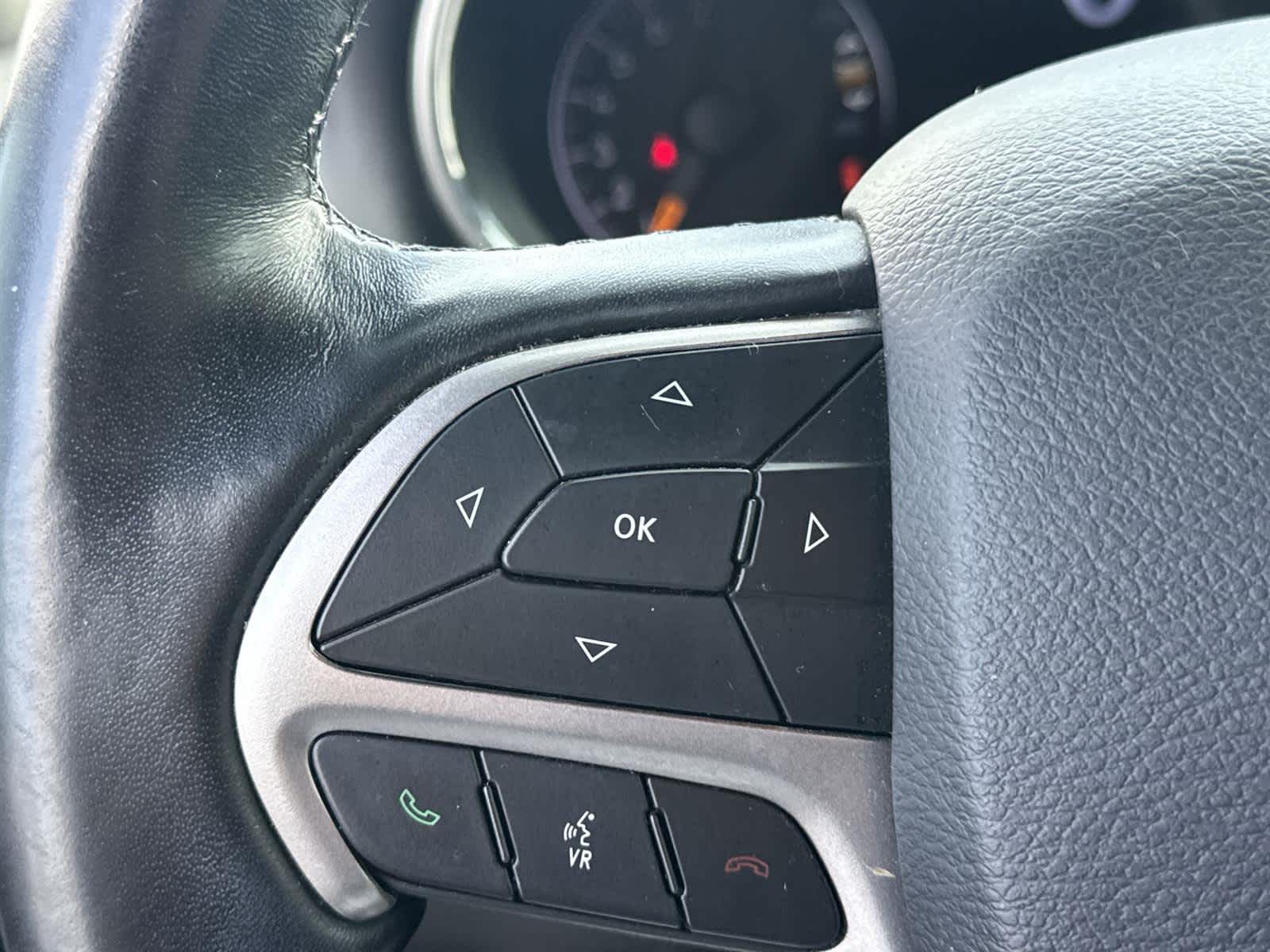 Thumbnail: 2020 Jeep Grand Cherokee - 25