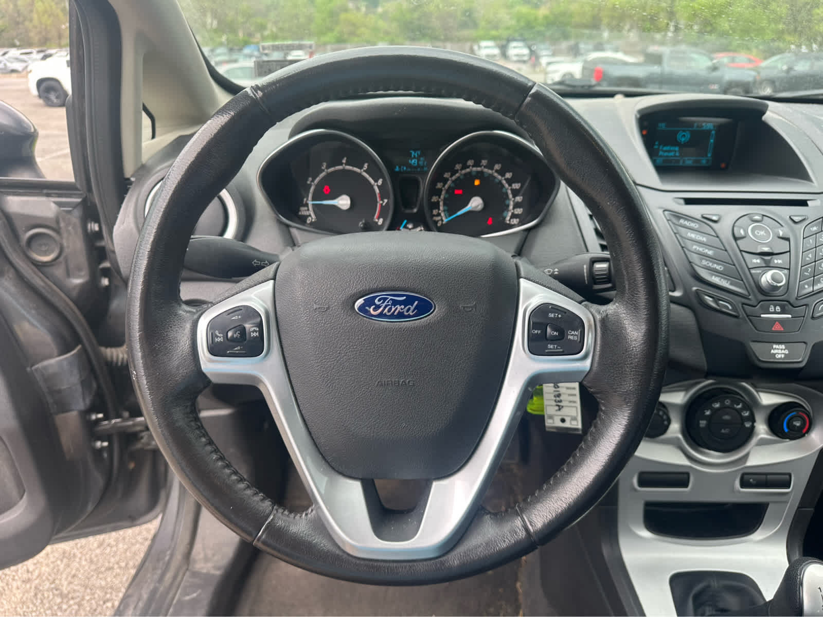 Thumbnail: 2016 Ford Fiesta - 11