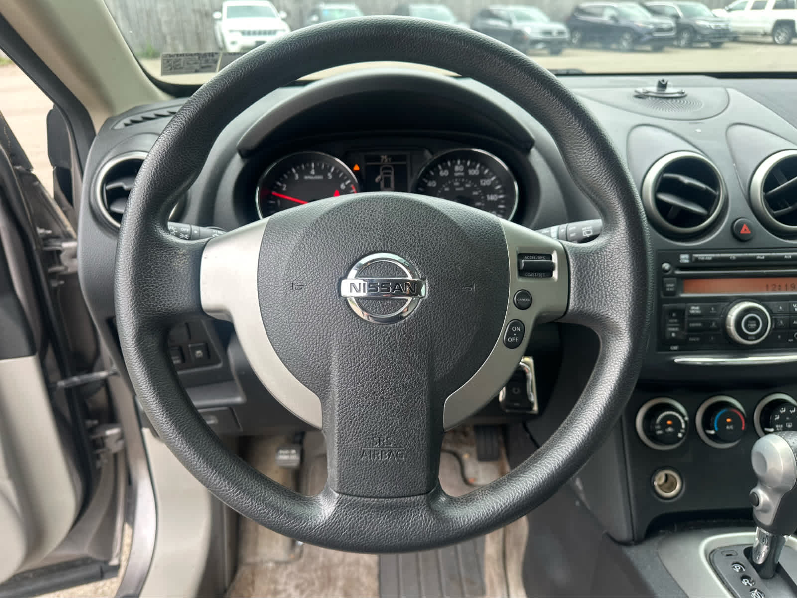 2013 Nissan Rogue S 11