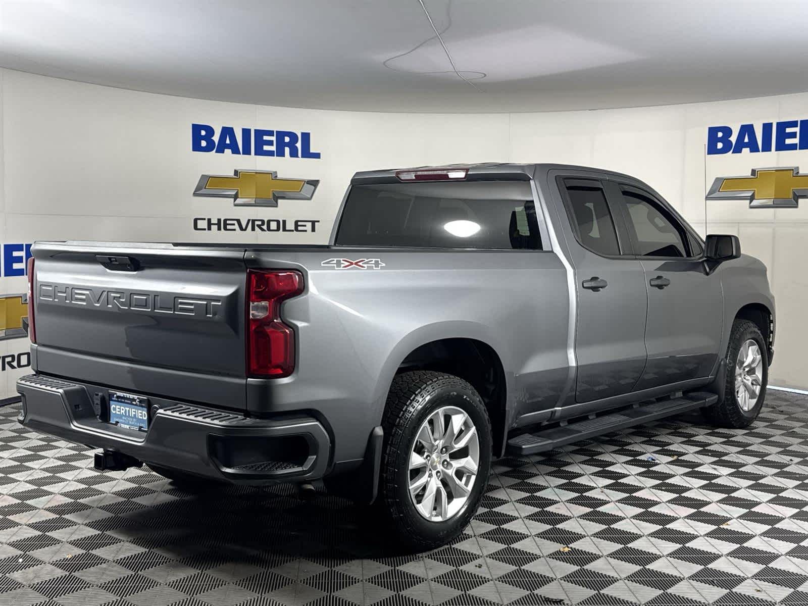 Thumbnail: 2020 Chevrolet Silverado 1500 - 5