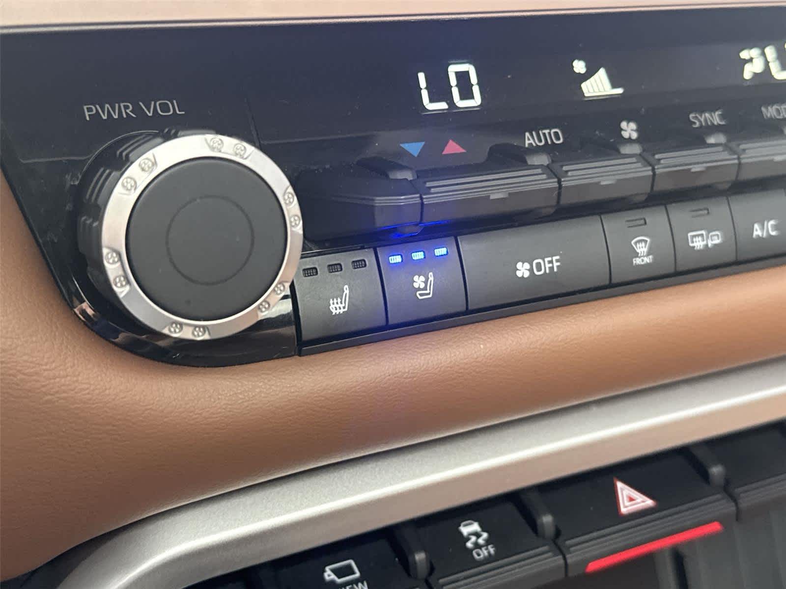 Thumbnail: 2025 Toyota Tundra - 20