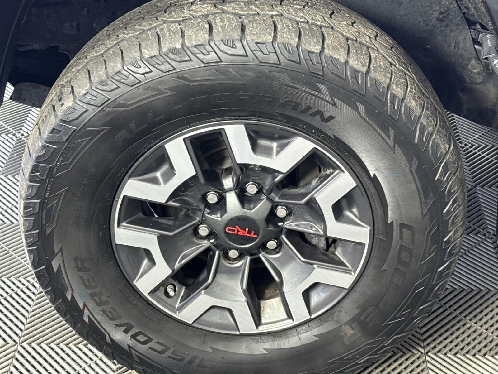 Thumbnail: 2020 Toyota Tacoma - 11