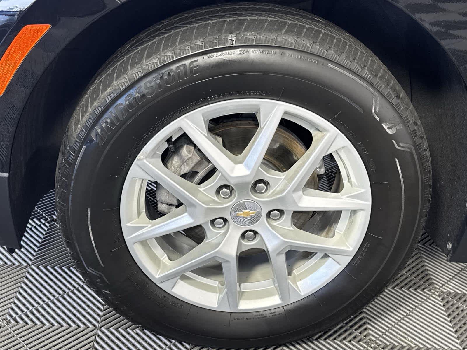 Thumbnail: 2022 Chevrolet Equinox - 11