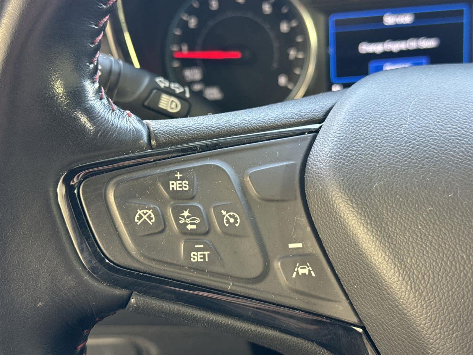 Thumbnail: 2022 Chevrolet Equinox - 25