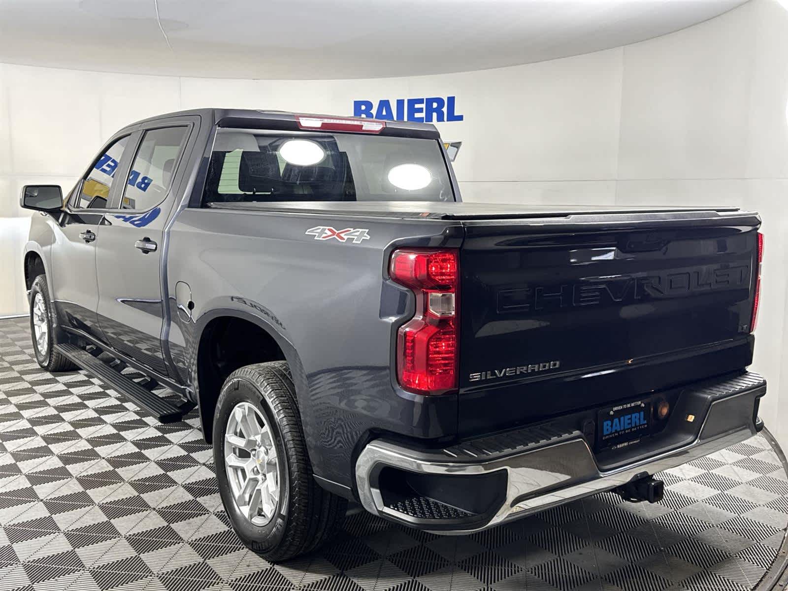 Thumbnail: 2022 Chevrolet Silverado 1500 - 3